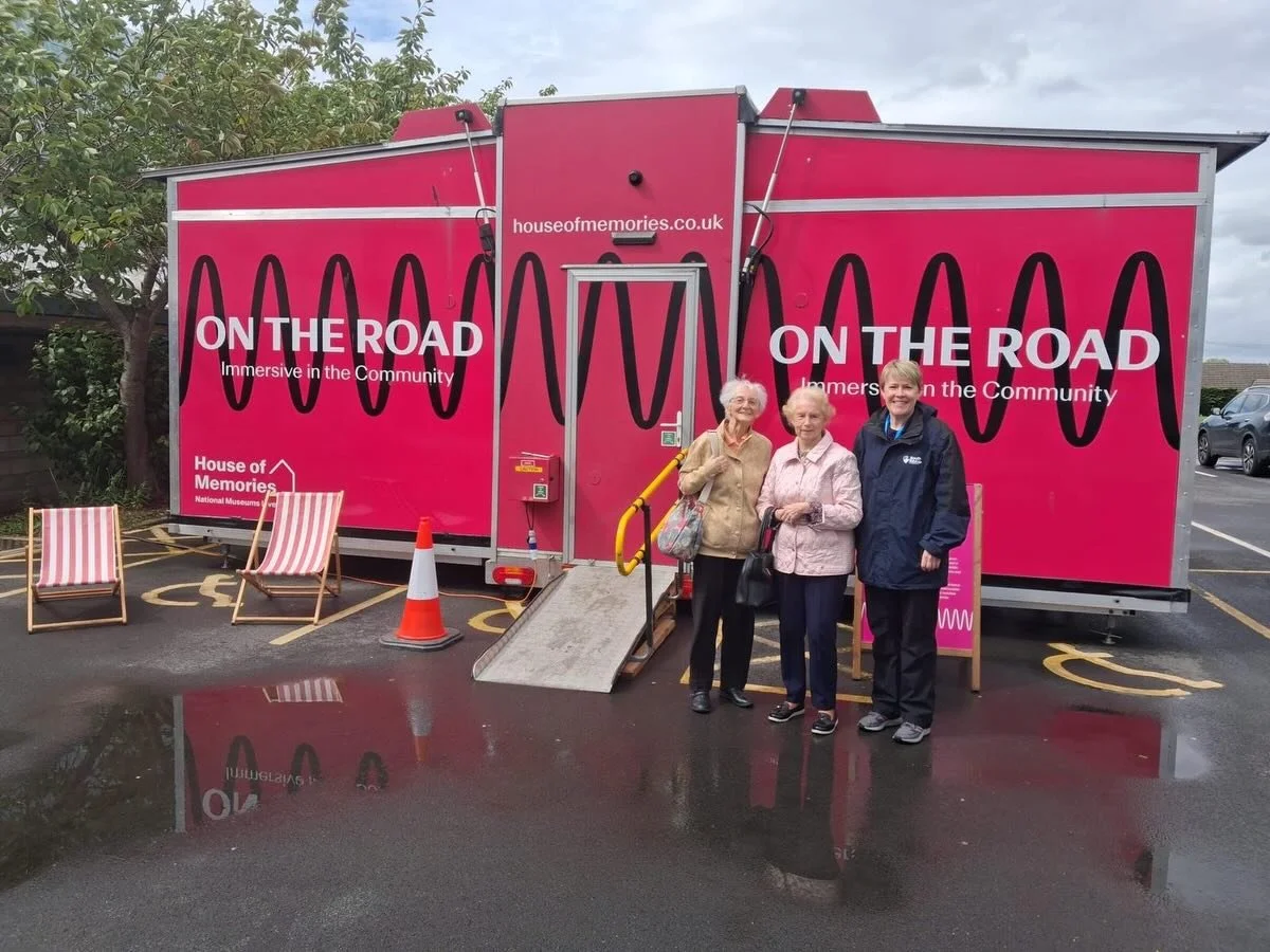 Yesterday, Doreen and Margaret enjoyed a wonderful visit to the Dementia Bus experience 🚍💙

They explored a range of interactive displays and watched fascinating videos showcasing Liverpool in bygone days, bringing back memories and sparking lots o