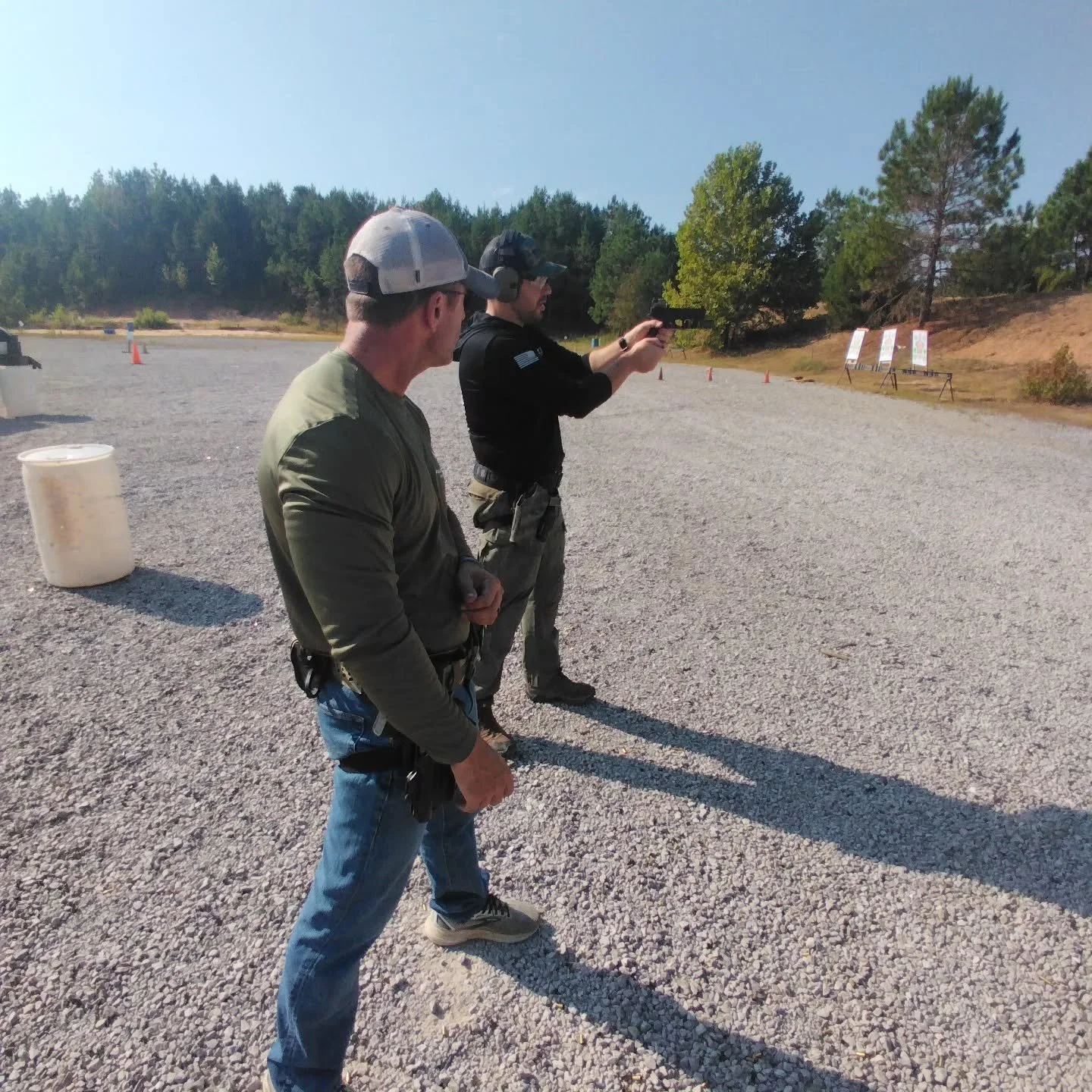 Performance Pistol is going fantasticly. Part of these drills isn't just the complexity, but working with others. Here Paul is having Chase explain how he is working thru the intricacies of the drill. If we teach others, we also get better.
#teach