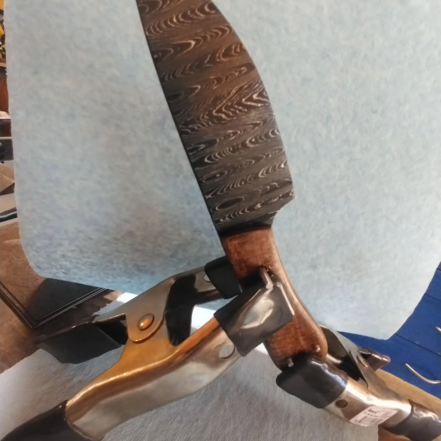 Won't be long now.......
#damascus #damascusknife #knives #knife #knifemaker #custommade #handmade #handle #custom