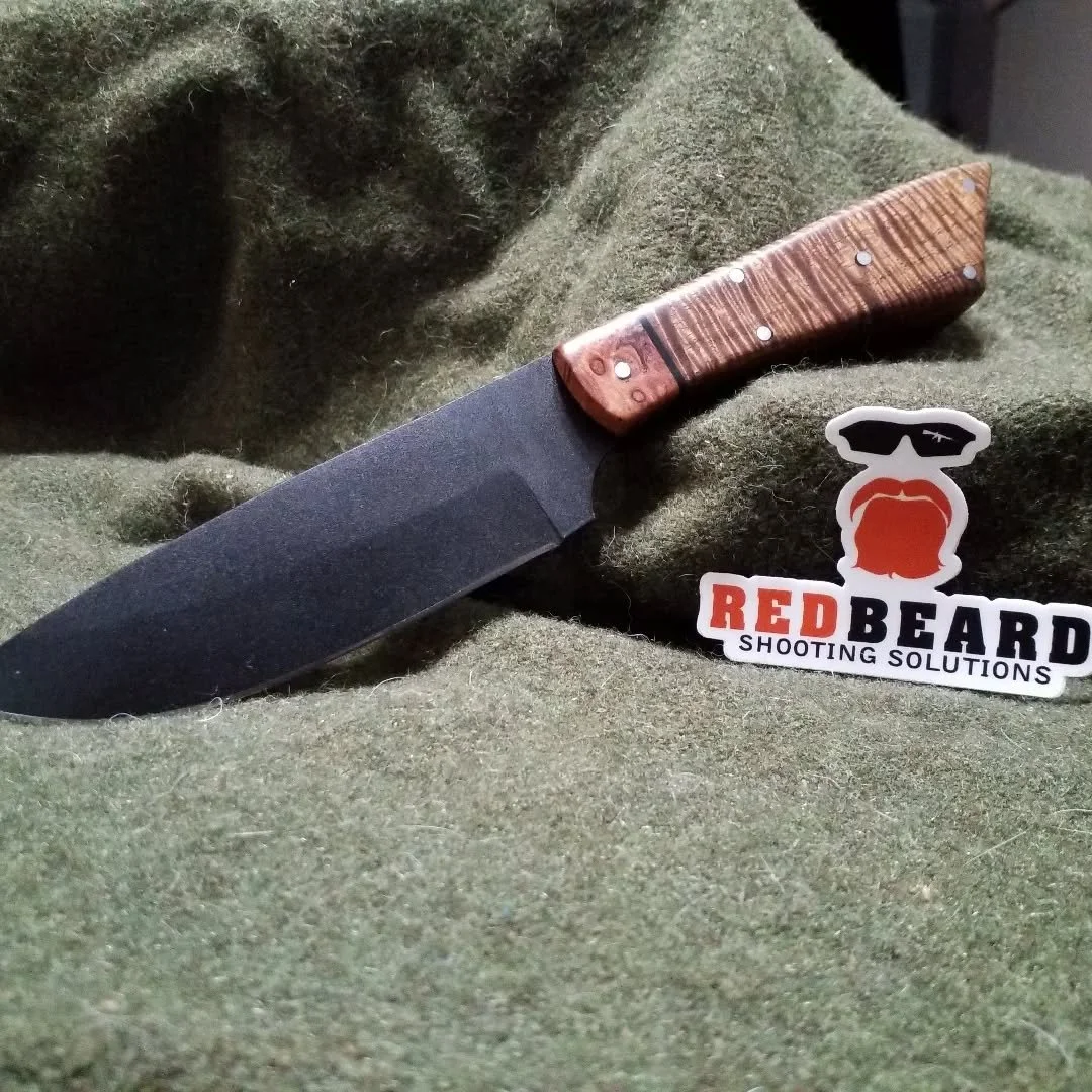 Curly Acacia with Cumaru, (Amazonian Ironwood).......available at www.redbeardshootingsolutions.com

#knife #christmas #present #gift #hunter #custom #steel #handmade #xmas #outdoors