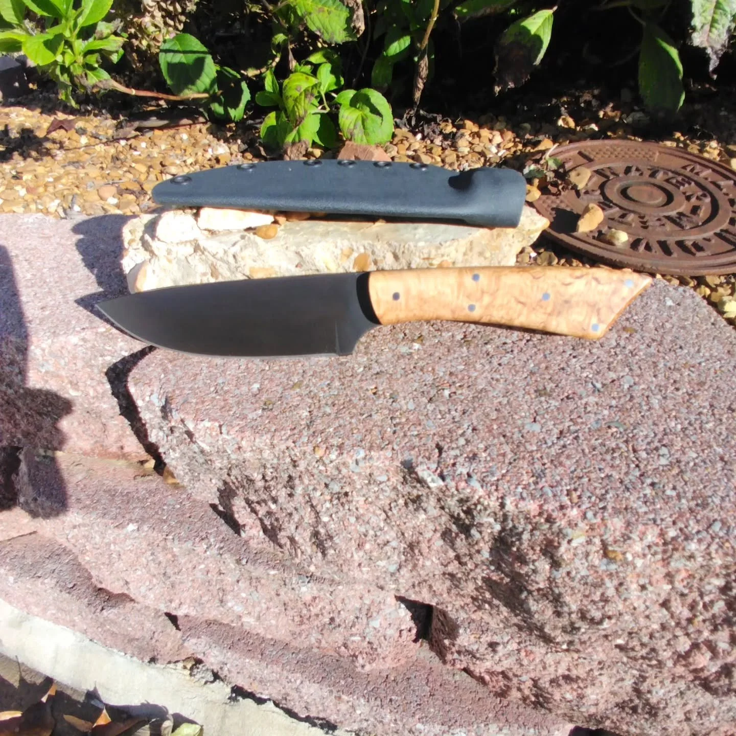 Beautiful stabilized Karelian Birch. On sale now at www.redbeardshootingsolutions.com

#xmas #knife #cutlery #custom #christmas #gift #present #handle #hunting #steel #blade #holiday #outdoorsman #sportsman