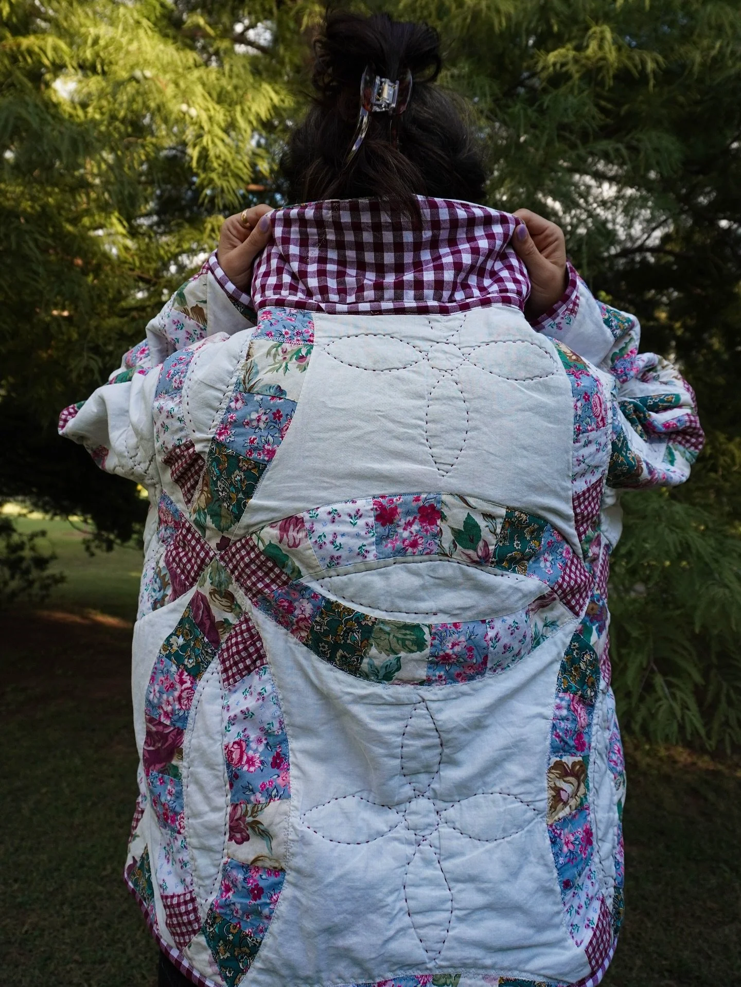 A love story in stitches 💌
This jacket is made from a marriage ring quilt &mdash; a sweet nod to connection, care, and craft. The playful mix of gingham and florals paired with all those little bows makes it feel extra tender.

It&rsquo;s one of tho