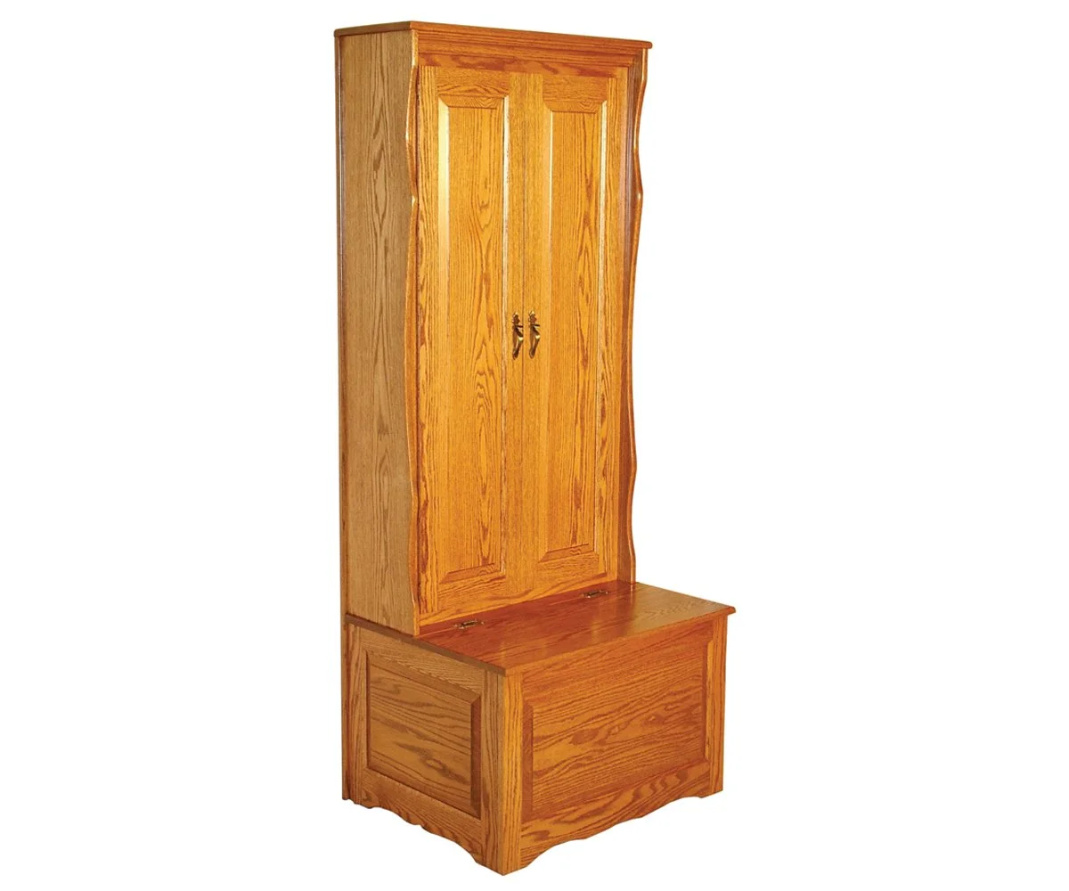 The Enclosed Hall Seat