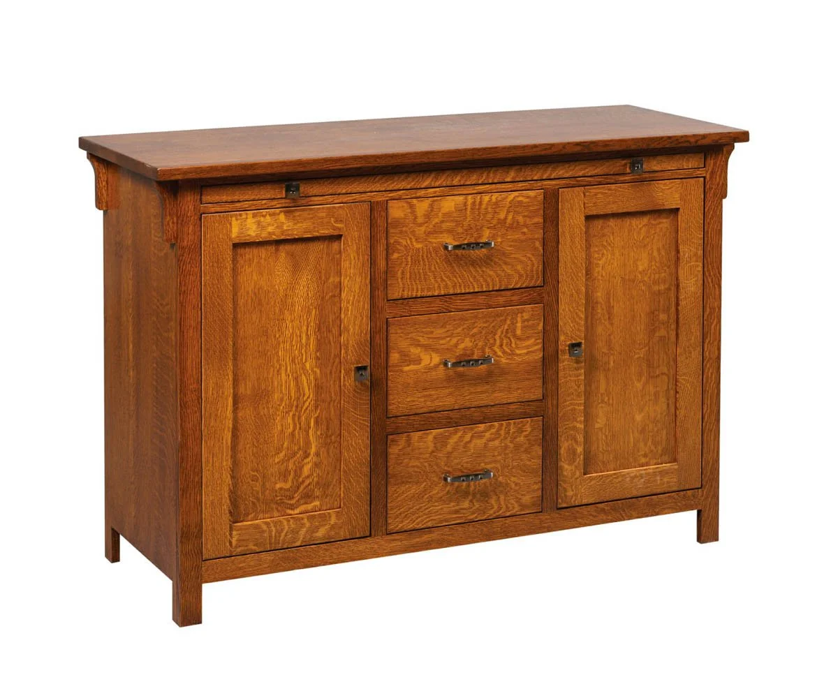 MLW-Keiran-Buffet-with-server.jpg