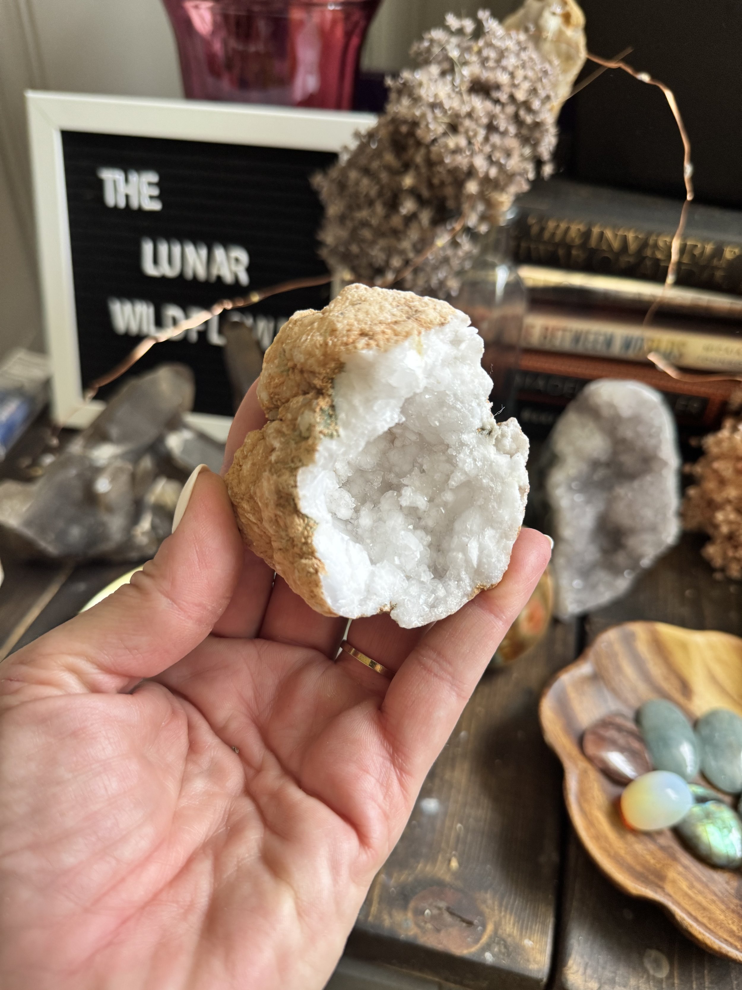 Quartz Geode 222