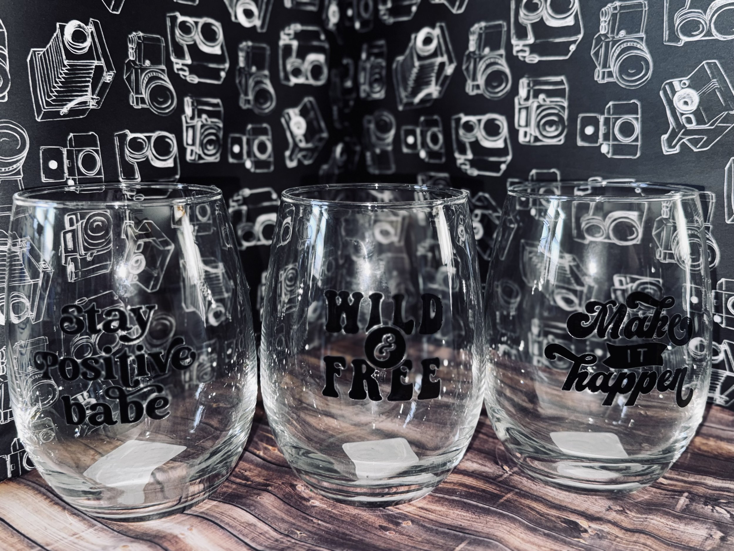 Wine Glasses (glass)