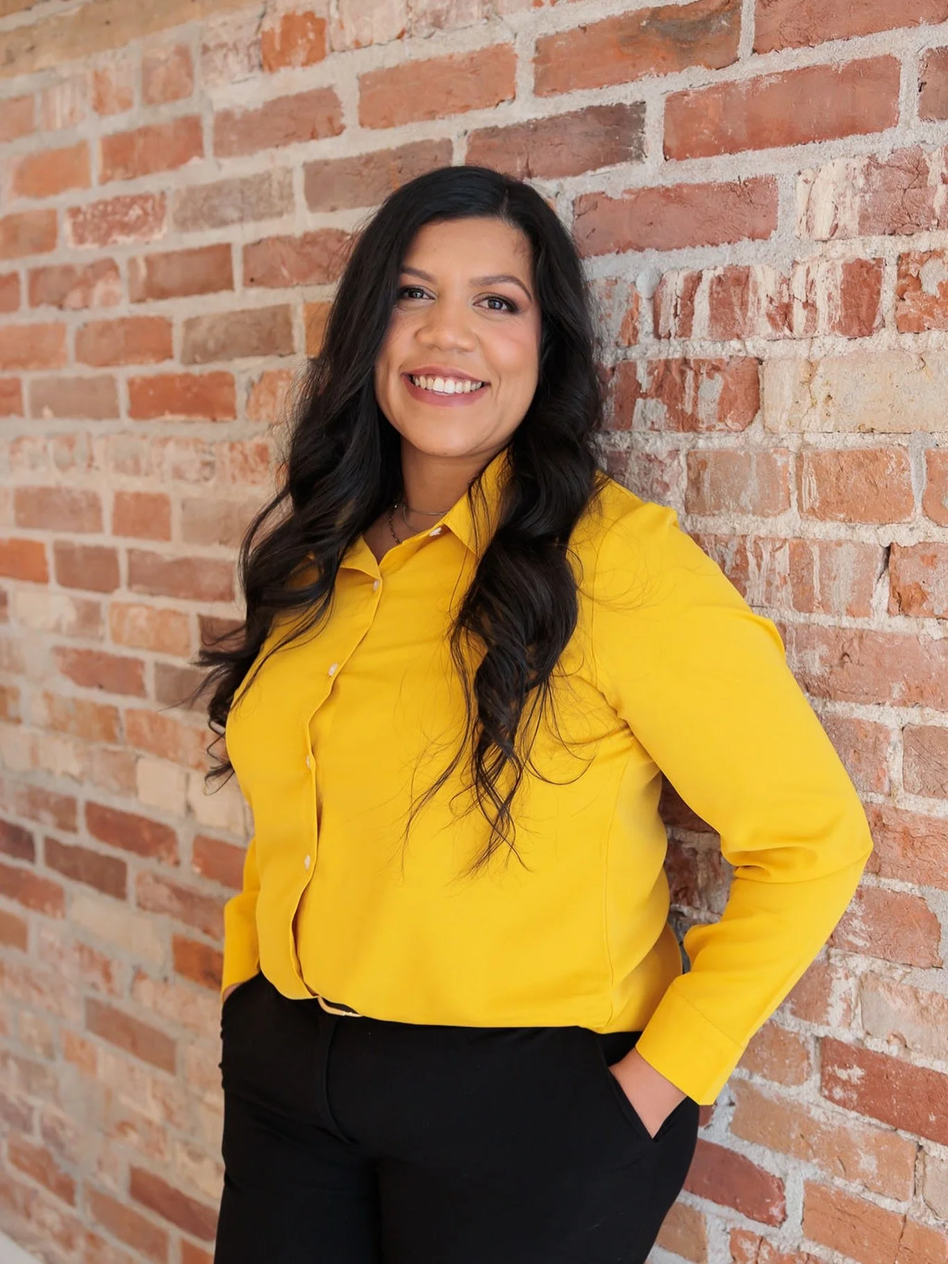 Hi, I&rsquo;m Kiara 👋
 If you&rsquo;re new here or we haven&rsquo;t officially met, welcome.

I&rsquo;m a Canadian bookkeeper supporting small business owners through monthly bookkeeping that brings clarity, consistency, and peace of mind to their f