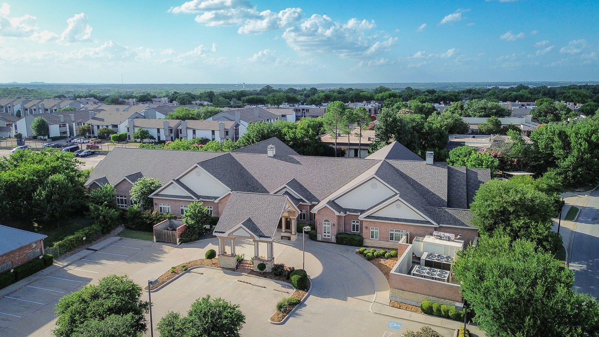 xVITAS_aerial_FW_2024_Jacobsohn (1).jpg