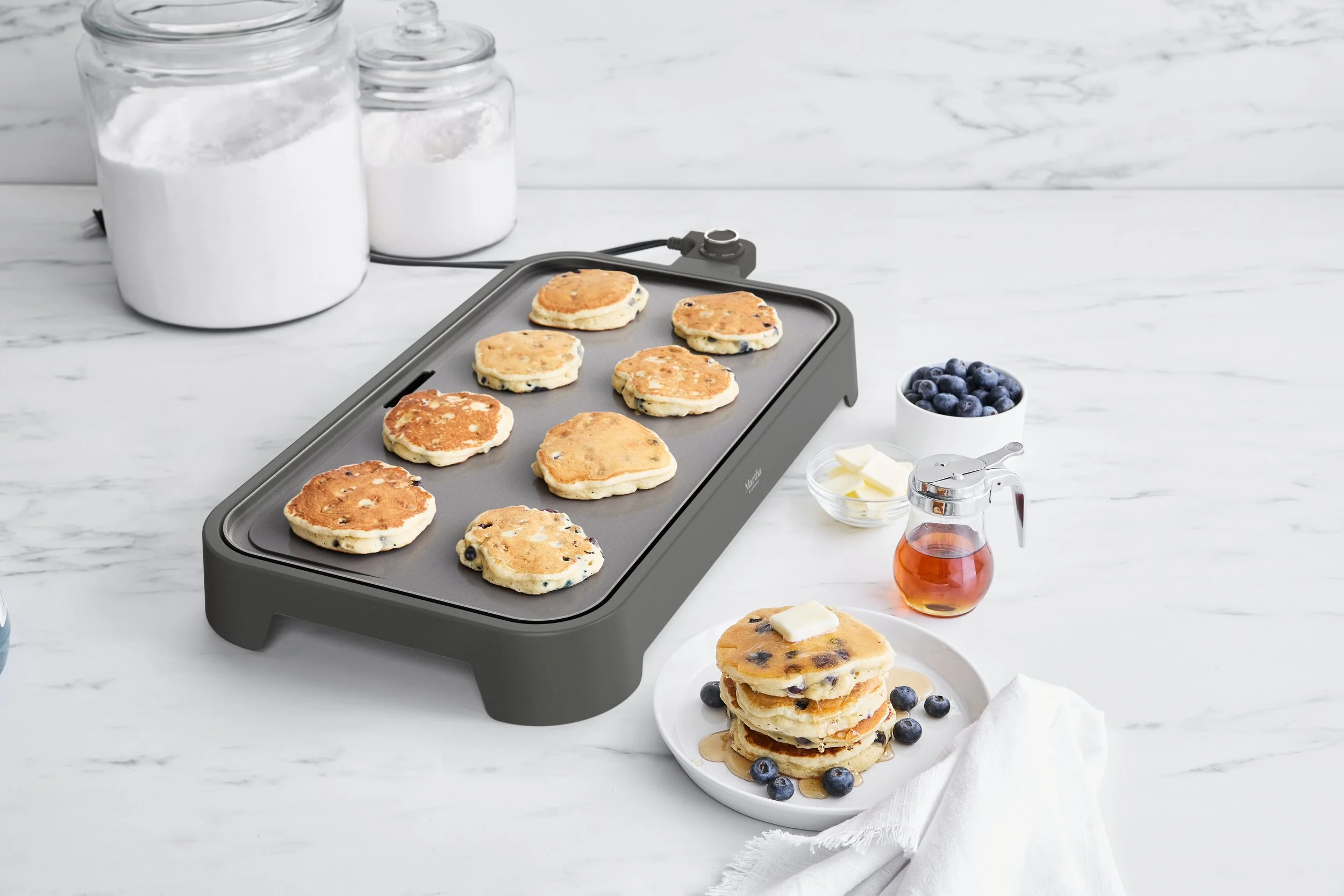 MStewart_Griddle_Linen_Pancakes1_02 (3)-Black.jpg