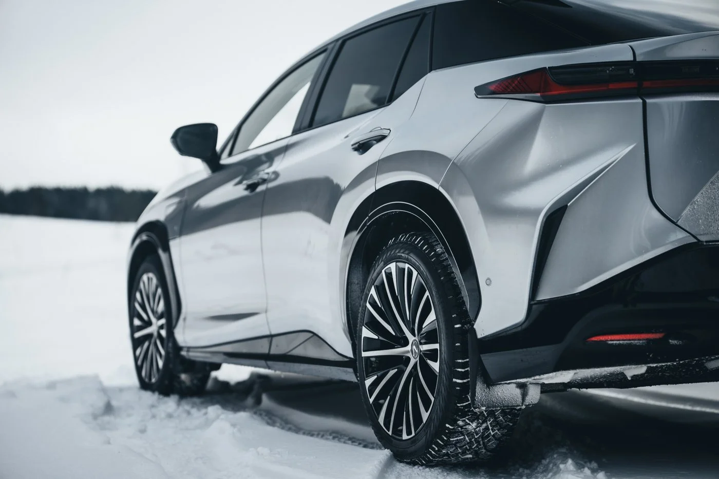 Lexus RZ-32.jpg