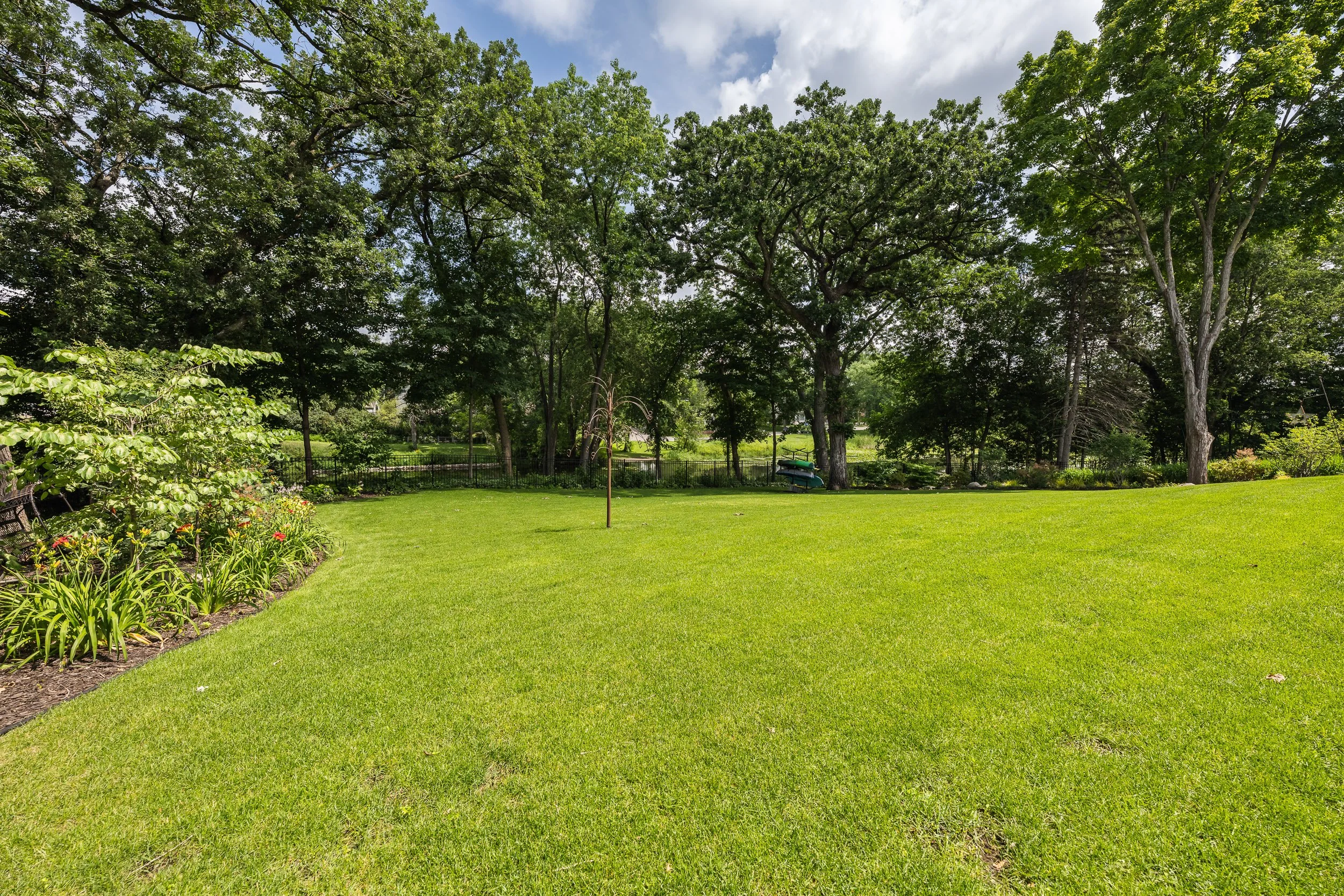 2828 Benton Blvd-MLS-22.jpg