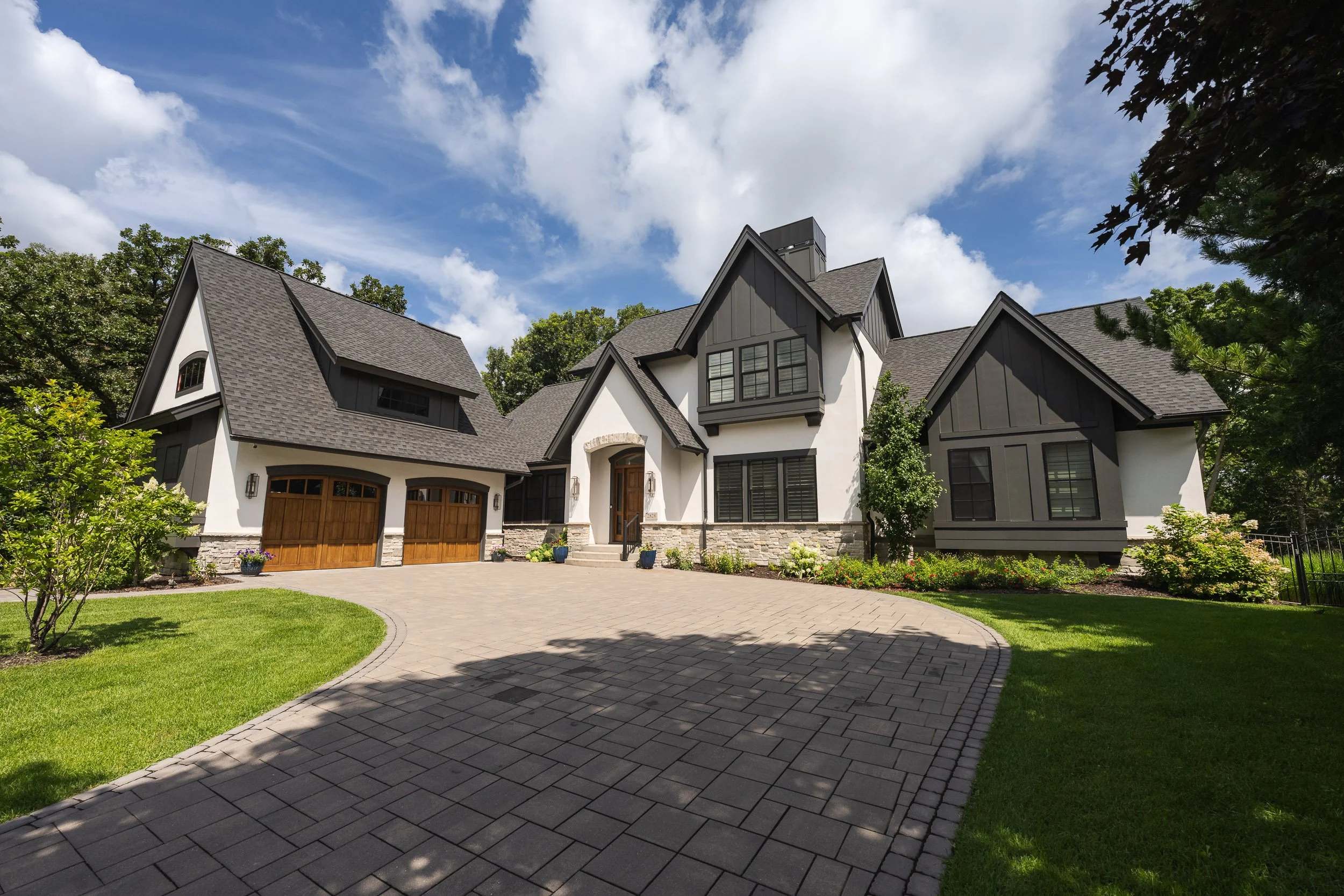 2828 Benton Blvd-MLS-1.jpg