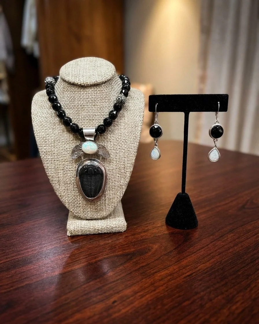 Handcrafted necklaces made from faceted black onyx, luminous pearls, or cool silver&mdash;crafted into a balance that exhibits strength and softness. Timeless pieces made to elevate every look. 🖤🤍✨

#TheShaggyCoo #SupportSmallBusiness #shoplocal #B