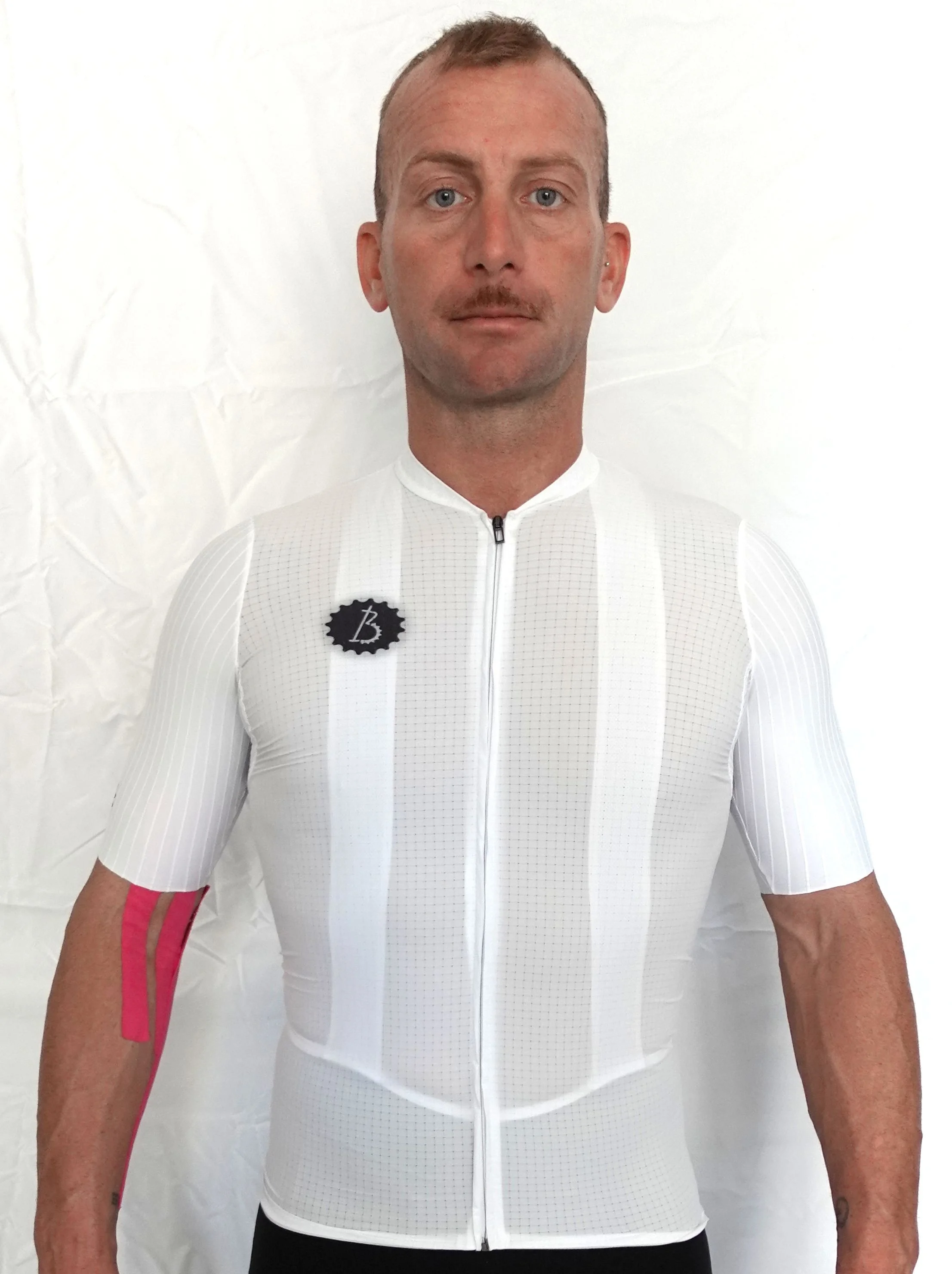 JERSEY WOVEN WHITE MAN FRONT.jpg