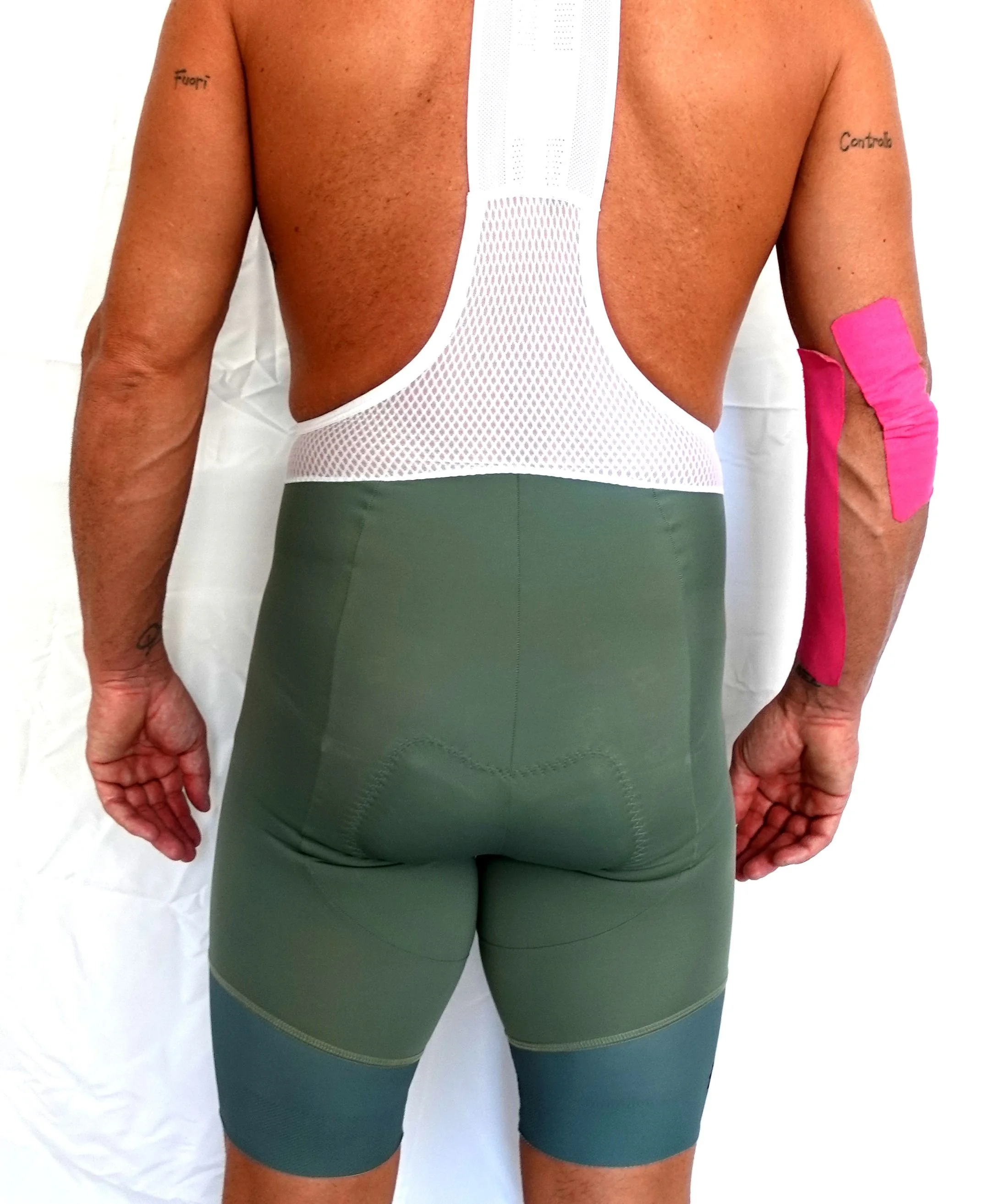 BIBSHORT EVO GREEN MAN BACK.jpg