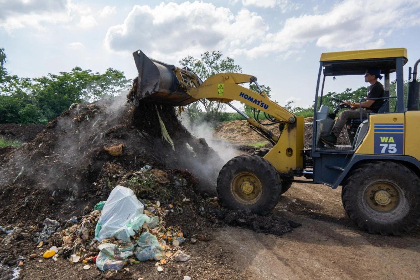 Scraps getting mixed with brown material