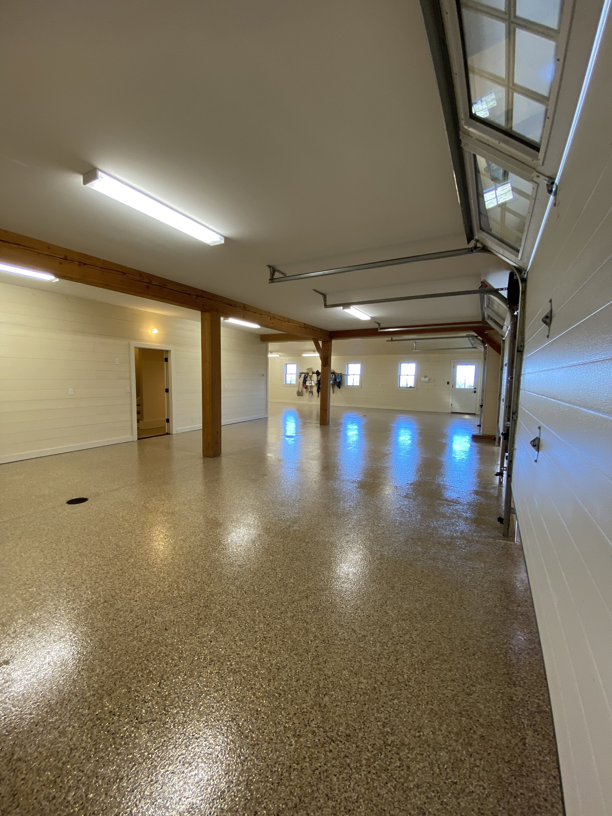 Copy of Mica 1_4_ Flake Flooring.jpg