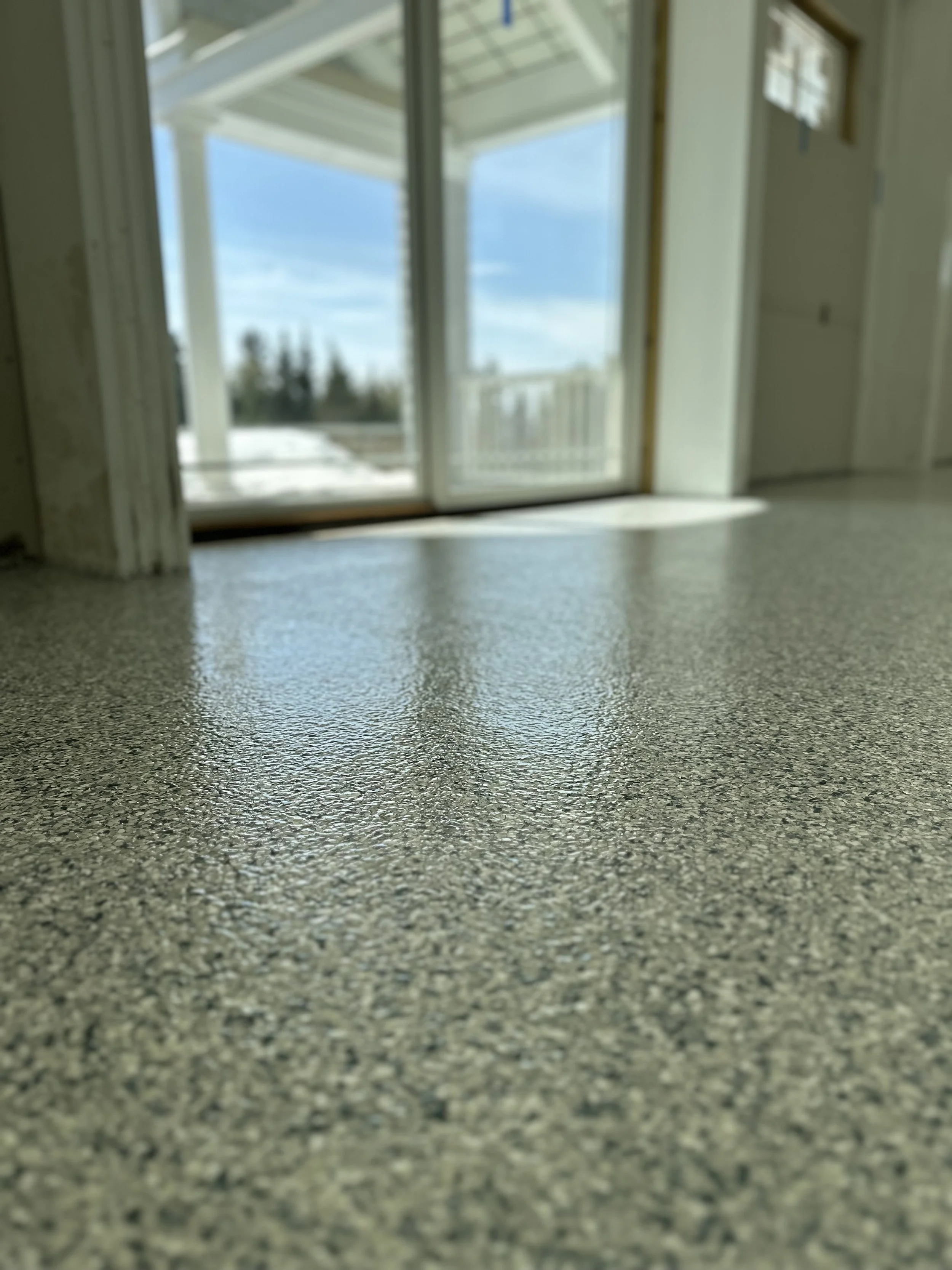 Finished Flake Flooring (Close).jpeg