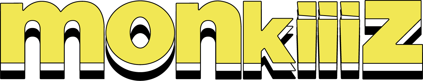 Logo de la marque Monki avec des lettres jaunes avec contours noirs.