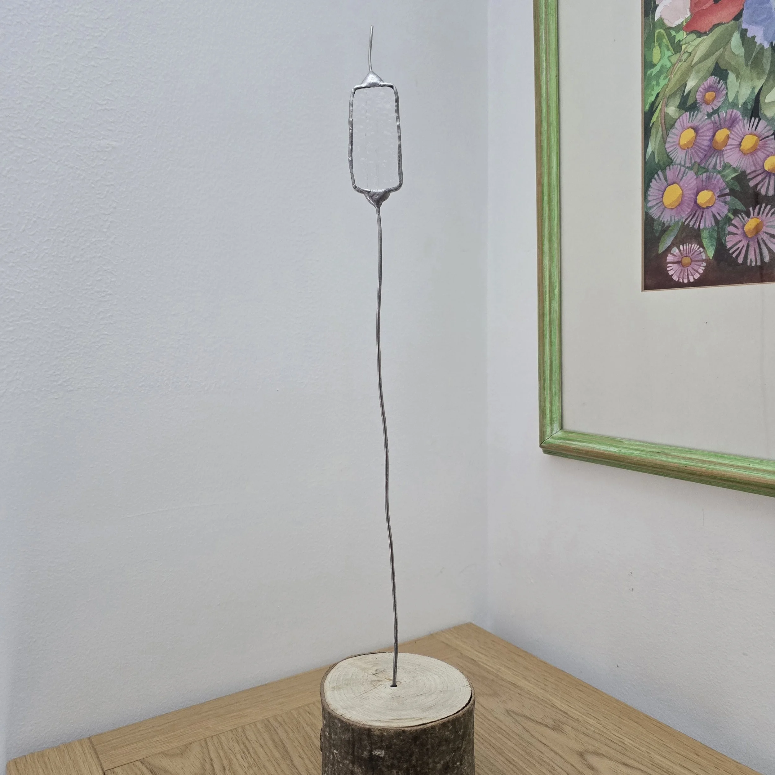 Clear textured bullrush.jpg