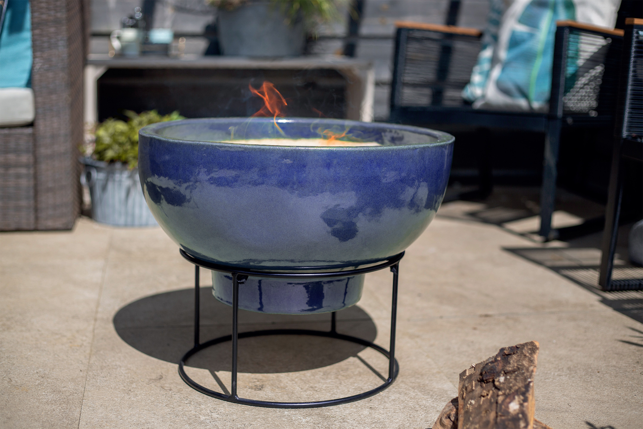 HRG Falling Blue Fire Pit Lifestyle v1 021326 2160w (7).png
