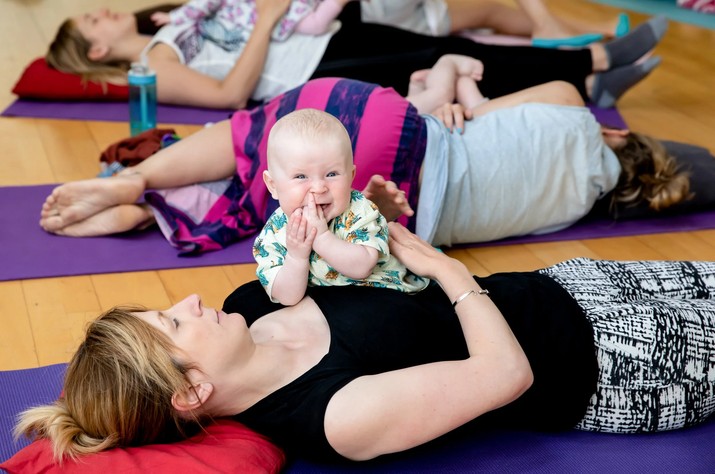 Free Mum & Baby Yoga in Norfolk | SunFyr Barns