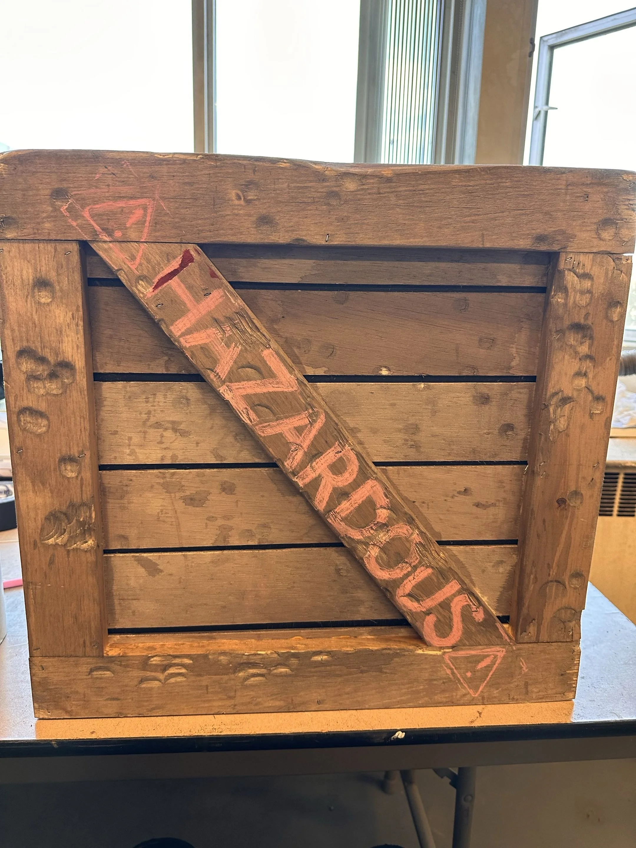 crate2.jpg