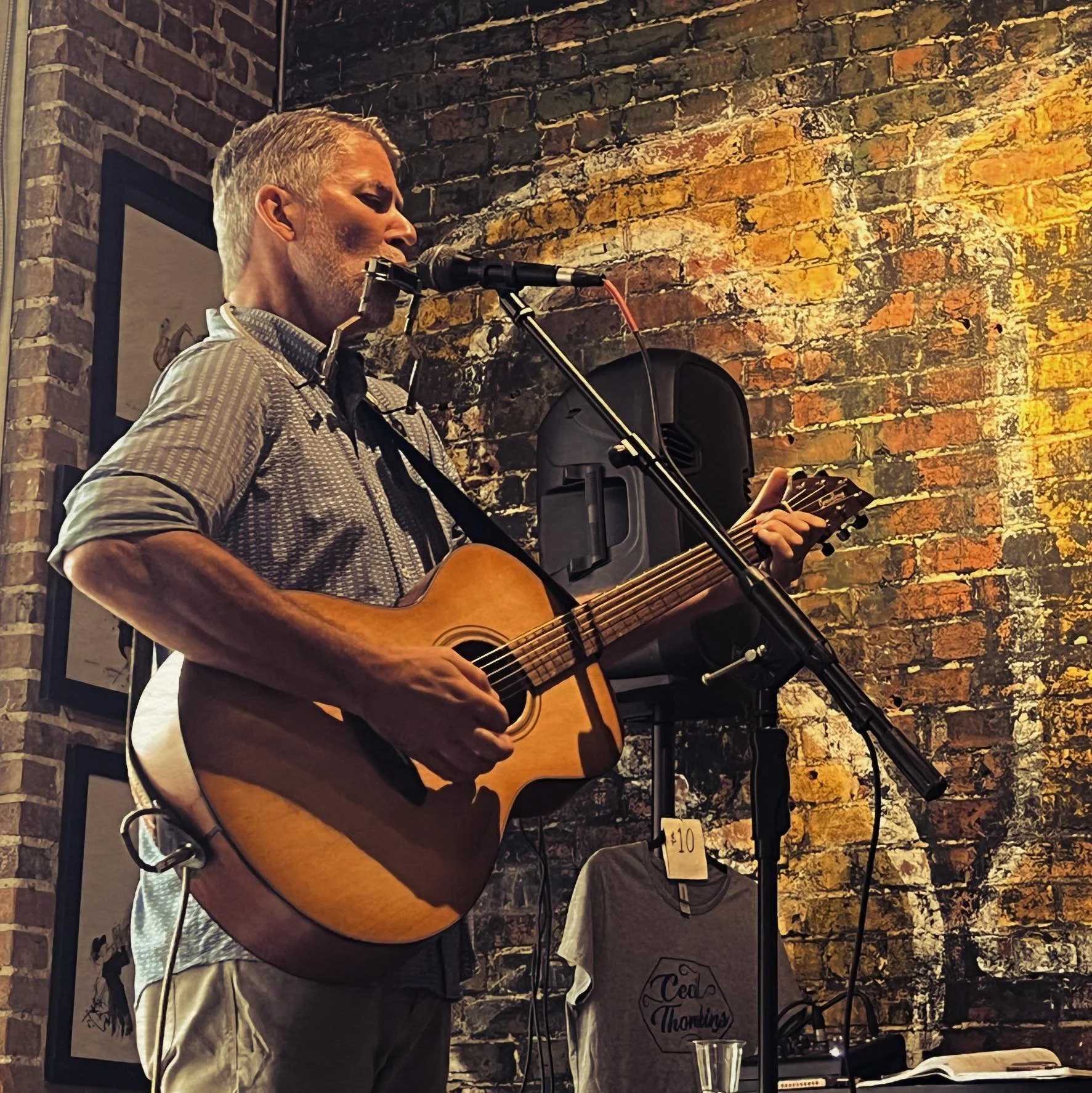 Live Music with Cecil Thompkins