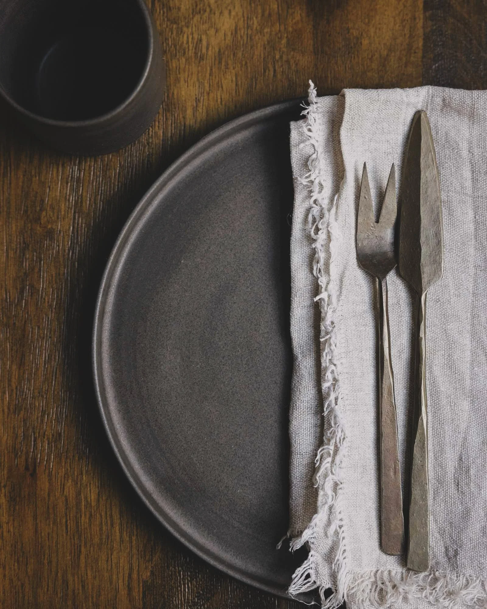 SOLD OUT - charcoal dinner plate, large