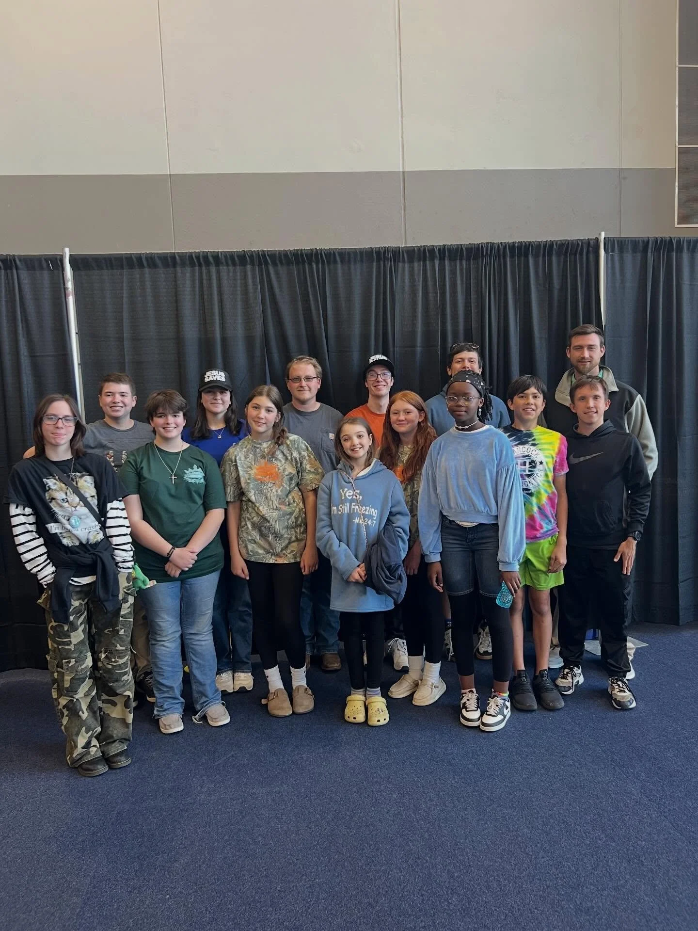 Today the youth had a great time at Shenandoah University seeing Chris Tomlin and Cade Thompson perform for the Apple Blossom Festival! Thank you to all who made this trip possible! 🙌✝️🤍 @christomlin @cadethompsonmusic