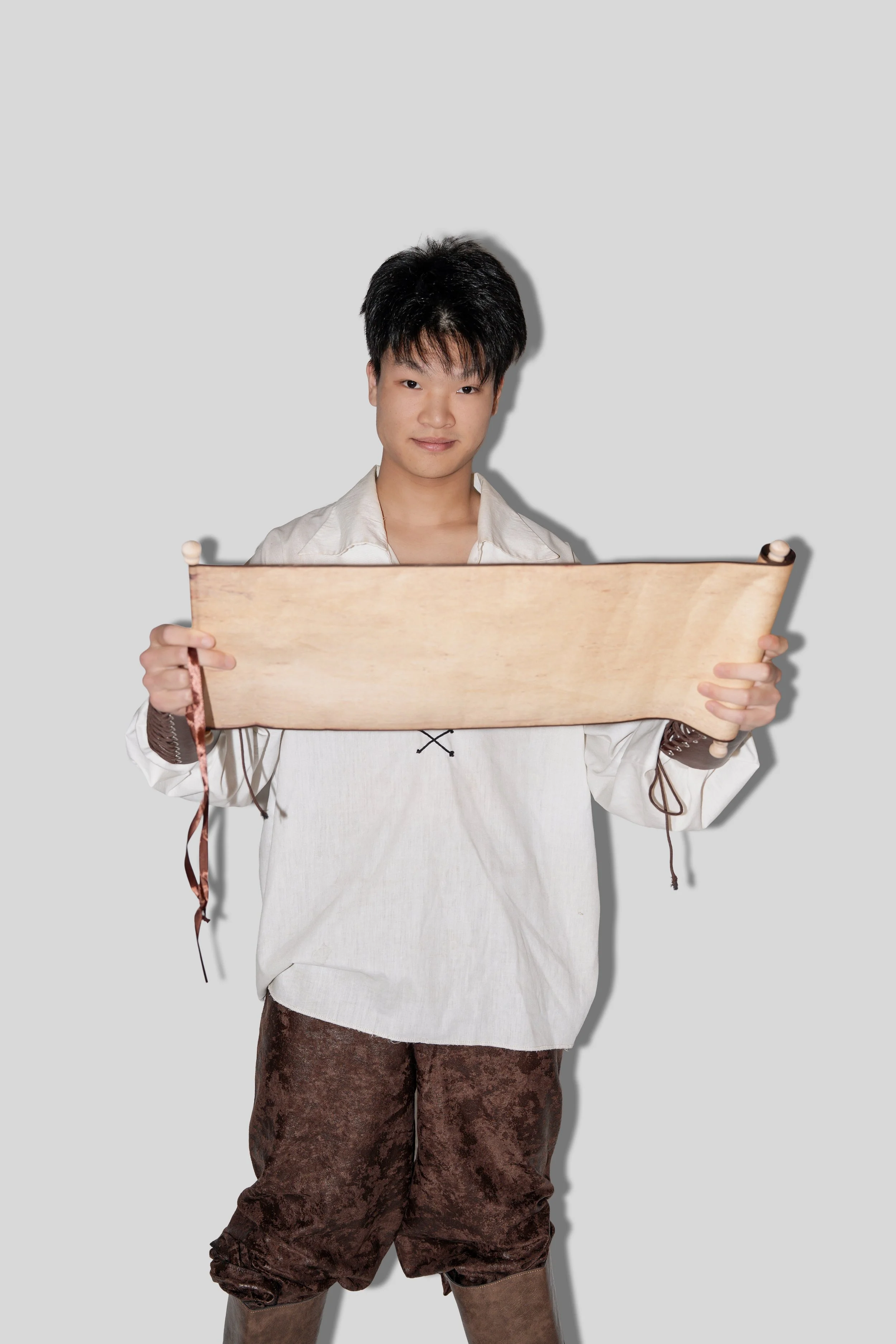 Felix_Headshot 1.jpg