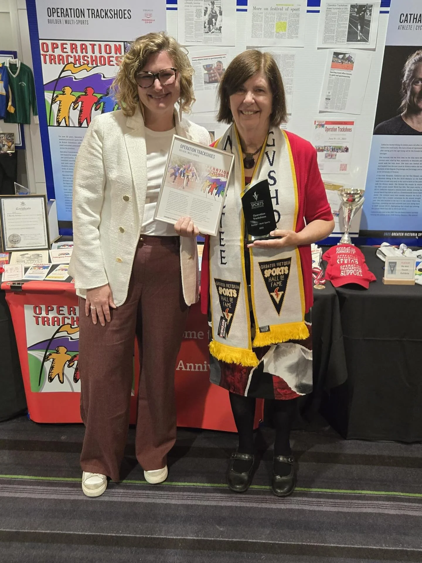 A special moment at the Greater Victoria Sports Hall of Fame dinner celebrating Operation Trackshoes, a truly remarkable legacy of inclusion and community built over 50 years.

We are deeply grateful to Judith Armstrong and everyone who made Operatio
