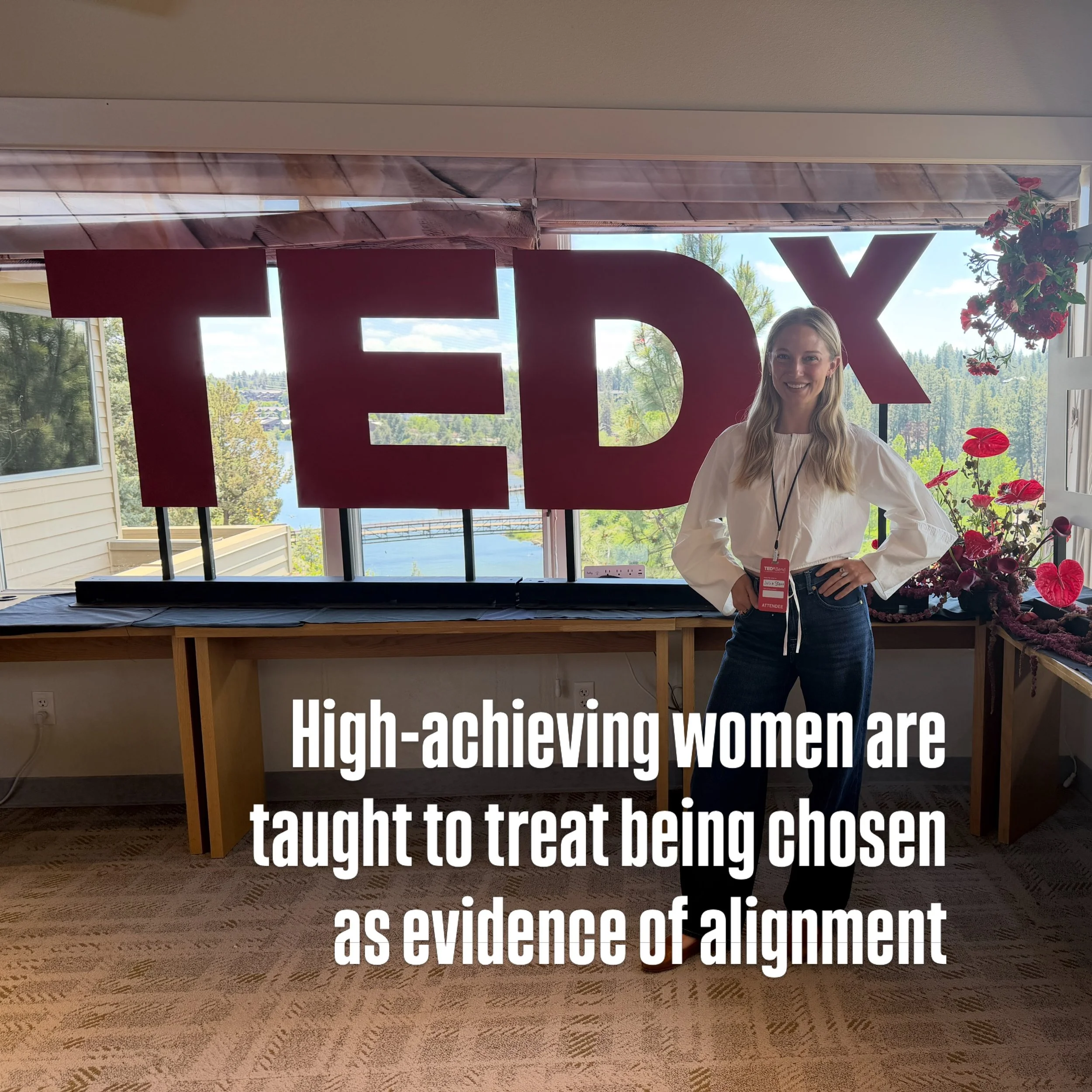 How to know the difference?

You build the internal compass.

Inside Aligned Ambition, we train you to tell the difference between the opportunity that looks good and the opportunity that is actually aligned.

We look at your values, strengths, energ