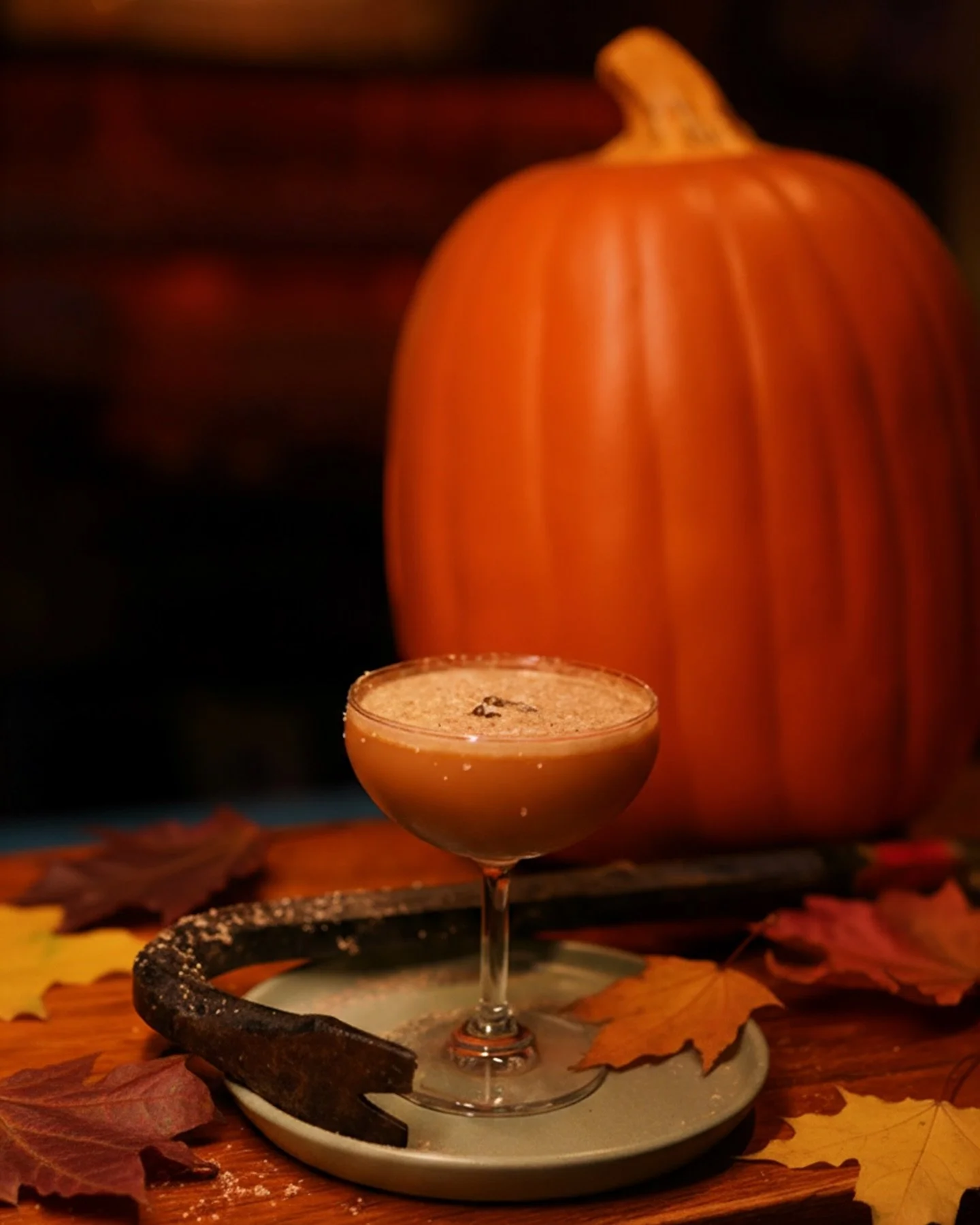 Yeah, we did it&hellip; 🎃☕️ #basicwitch 
PUMPKIN SPICE SPRO :  vodka &bull; espresso &bull; coconut cream &bull; pumpkin &bull; spice ✨
Sip seasonally at Inglewood Lounge. 🍁

#inglewood #pumpkin #pumpkinespressomartini #pumpkinspice #espressomartin