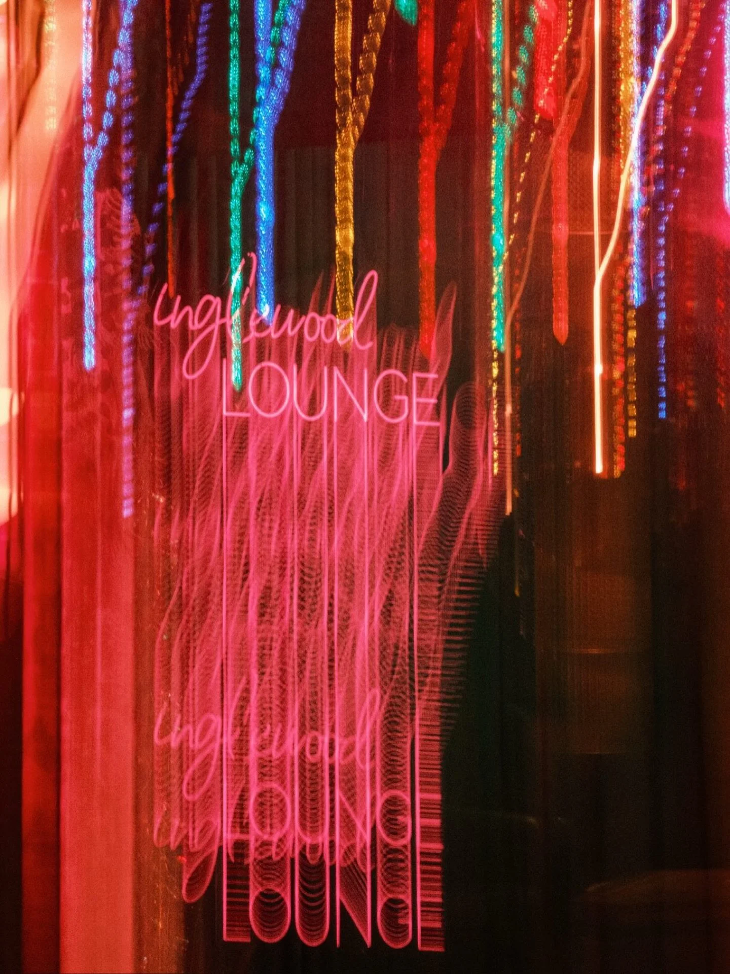 Sipping delicious drinkies &amp; minding our gotdamn business this weekend! 🍸😜 &hellip;Plus the best bar food on the East side. 🍔🍟

#inglewoodlounge #eastnashville #neighborhoodbar