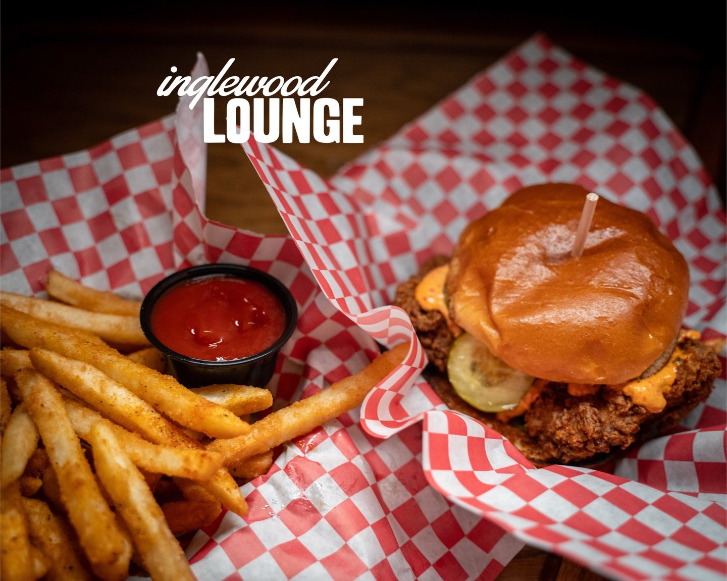 Tag someone who would steal your fries. 🍟👀 *Paired w/ our famous piri piri chicken sammy🔥
Kitchen open til 1AM! ✨

#inglewoodlounge #chickensandwich #fries #eastnashville #foodie