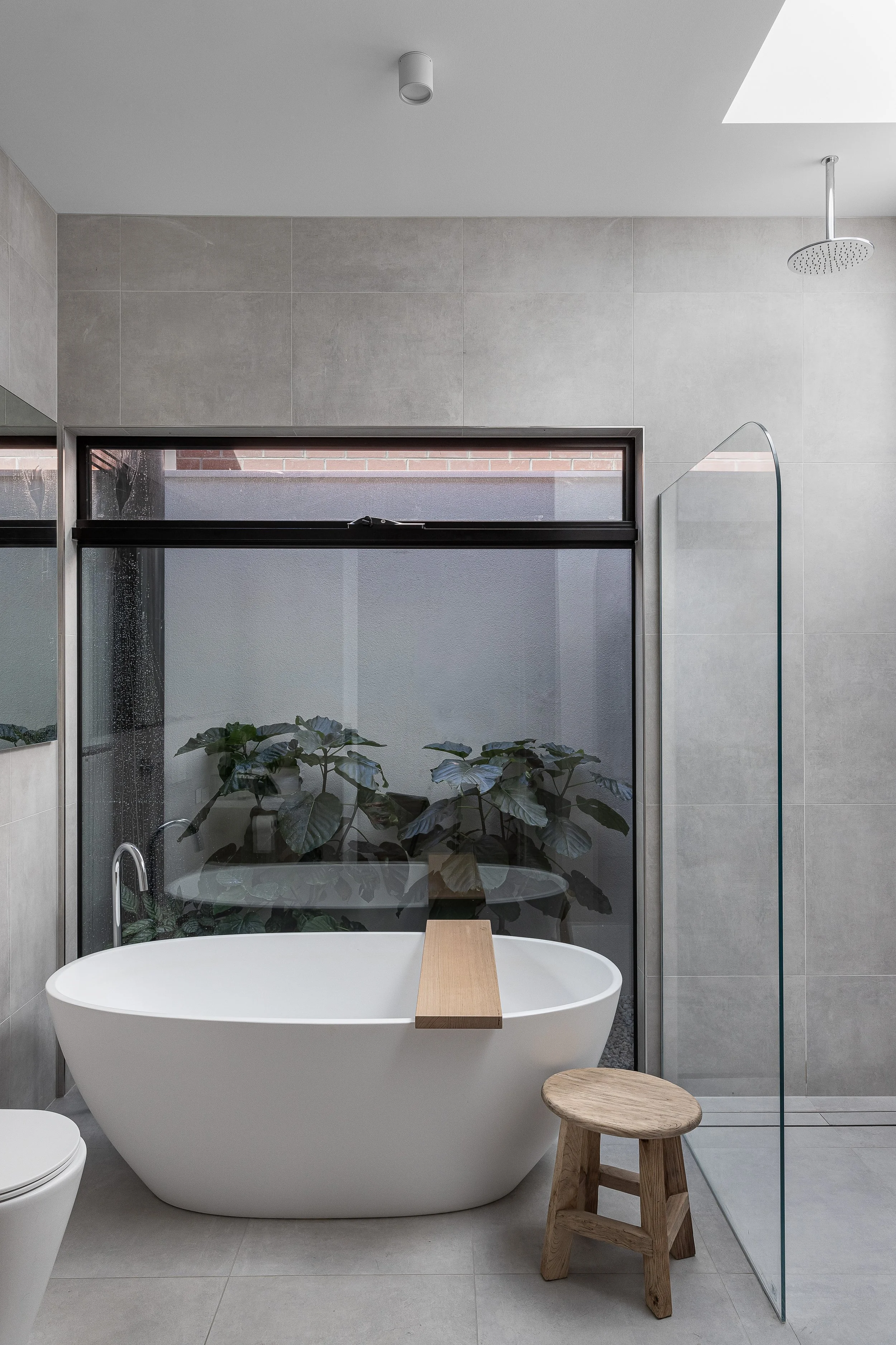 Cobden St South Melbourne
Luxury Refurbishment of Residential  