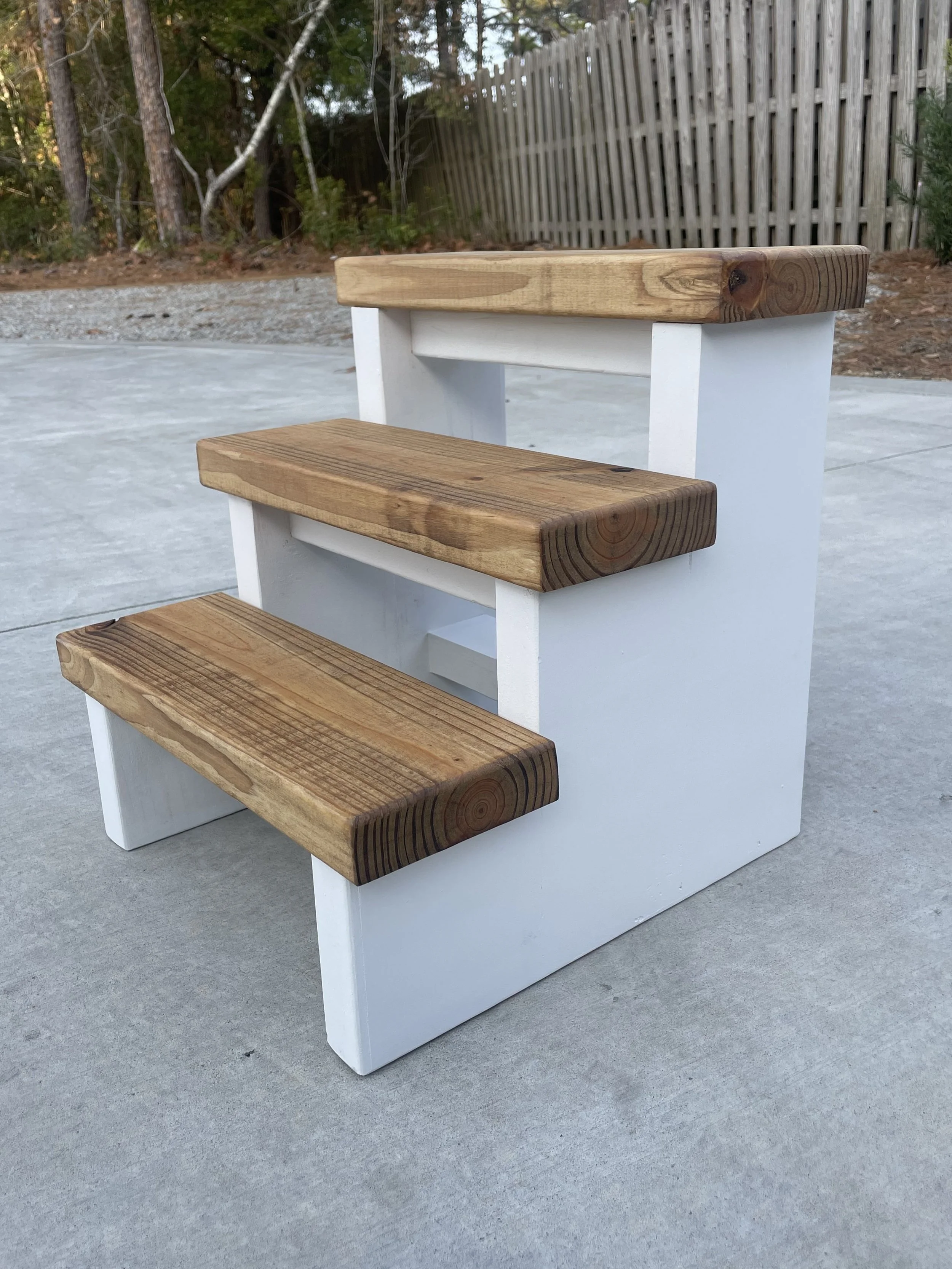 Rustic Farmhouse Style Step Stool - 3 Steps - Interior Use