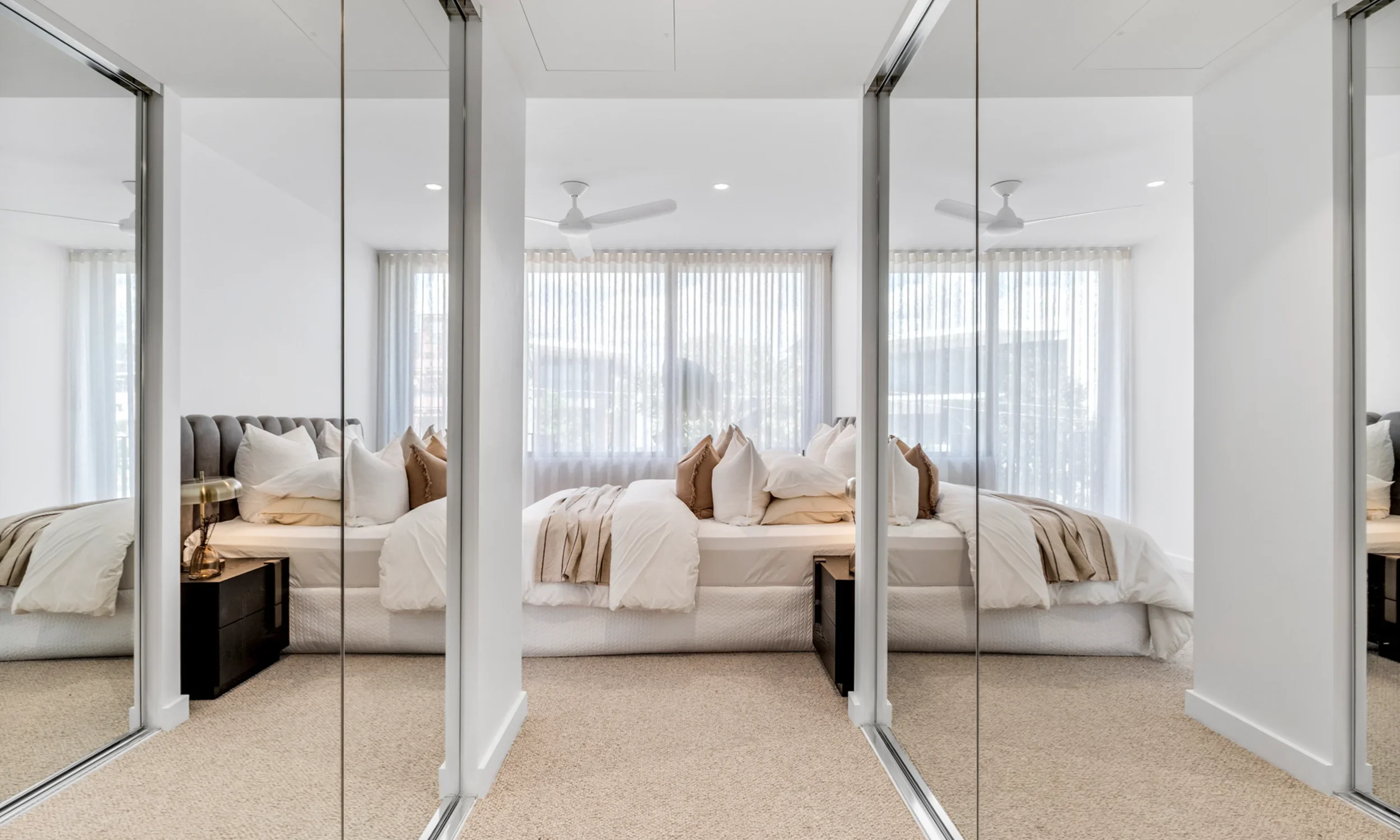 victoria-residences-master-bedroom-01.webp