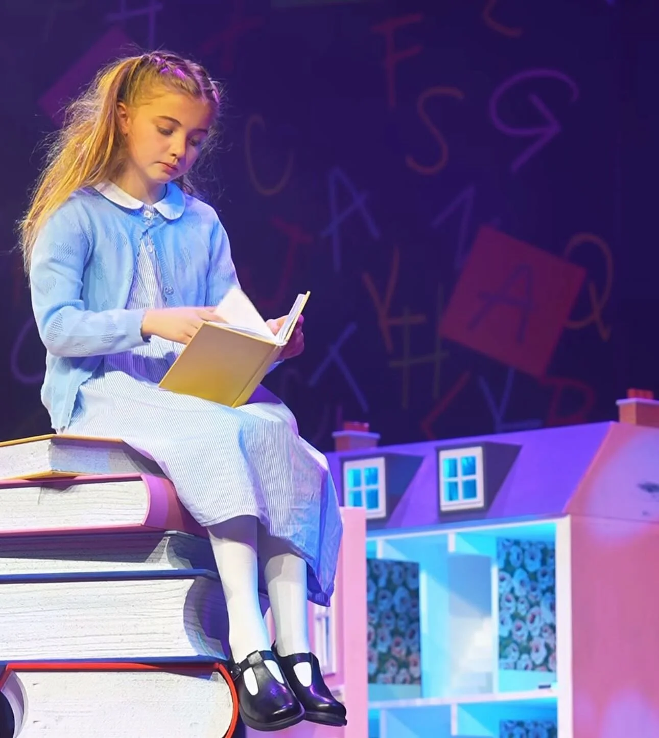 Over the last six months, our 10 year old girl has prepared for and performed as&nbsp;Matilda&nbsp;in the Hawke&rsquo;s Bay Napier Operatic show - a once-in-a-lifetime experience she threw her whole heart into.
My introverted girl worked tirelessly f