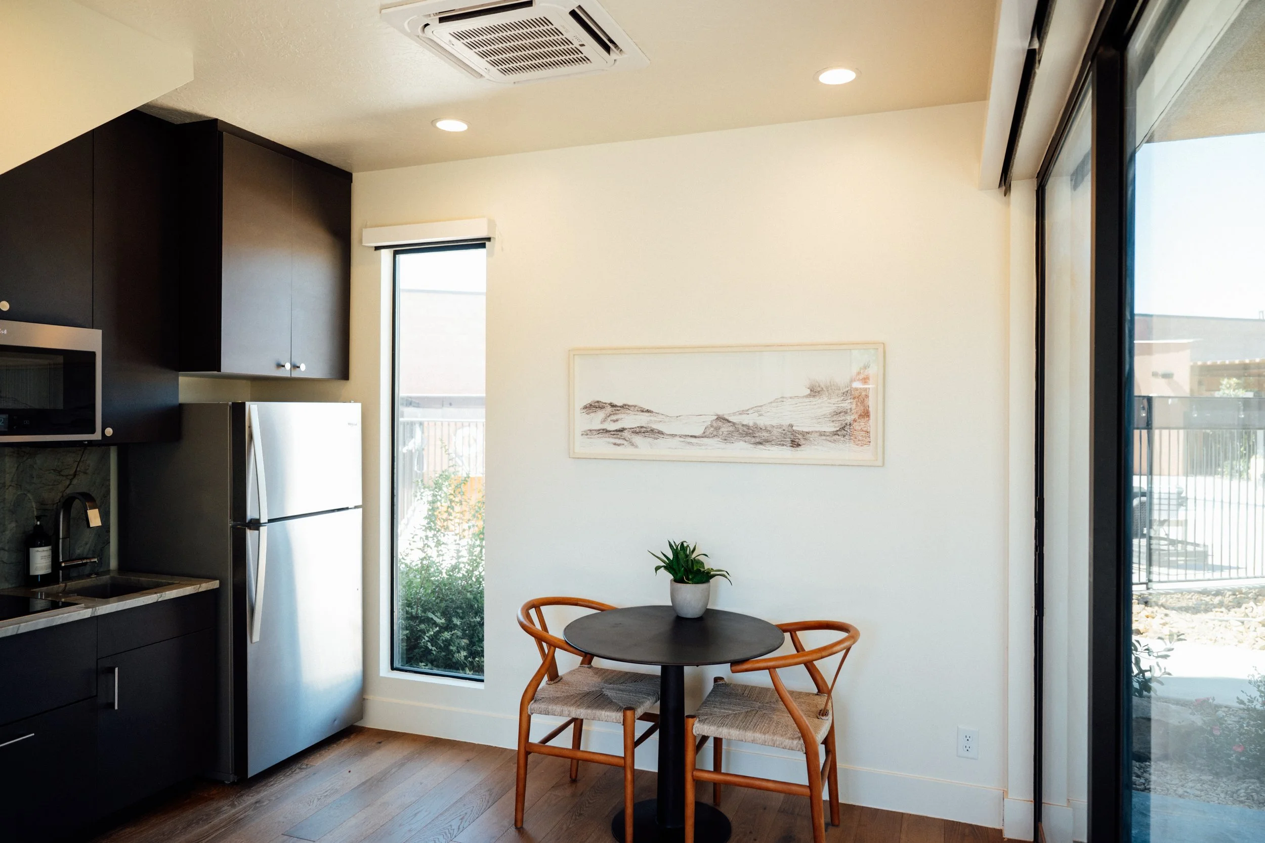 Movara Villa Kitchen and dining area