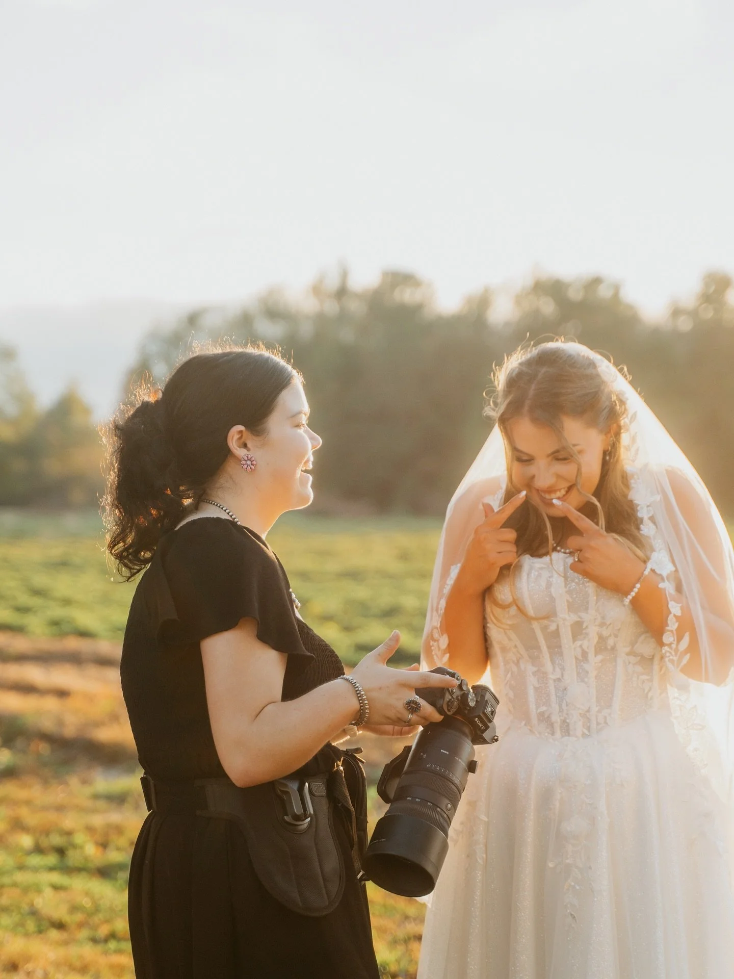 Just one more wedding left for the year!! 2025 has been such a good year for my lil wedding photography journey ❤️

My favorite second shooter always catches the cutest moments 🥰