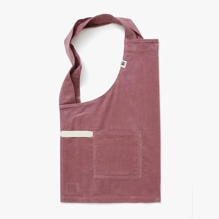 IMG_3930.jpgHedley & Bennett work apron displayed flat with towel loop visible