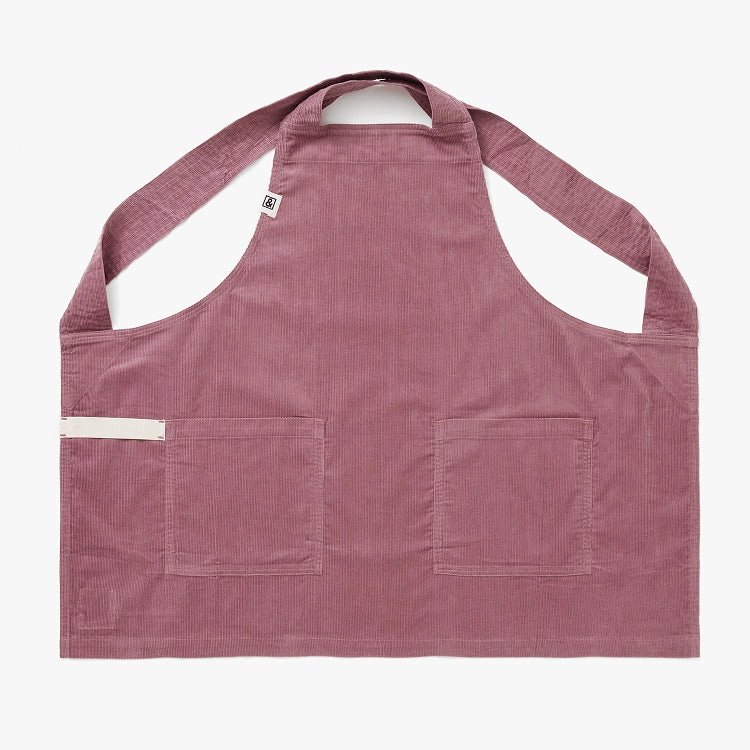 Hedley & Bennett work apron displayed flat with pockets visible.
