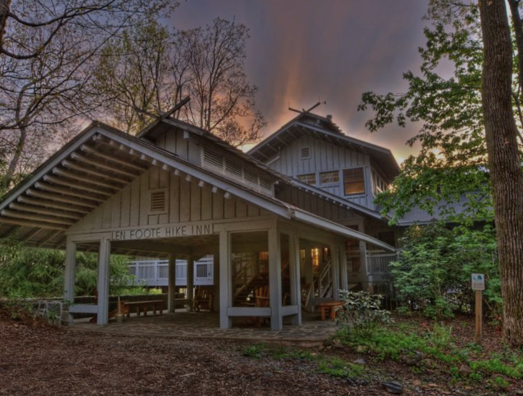 What to Expect when Visiting the Len Foote Hike Inn