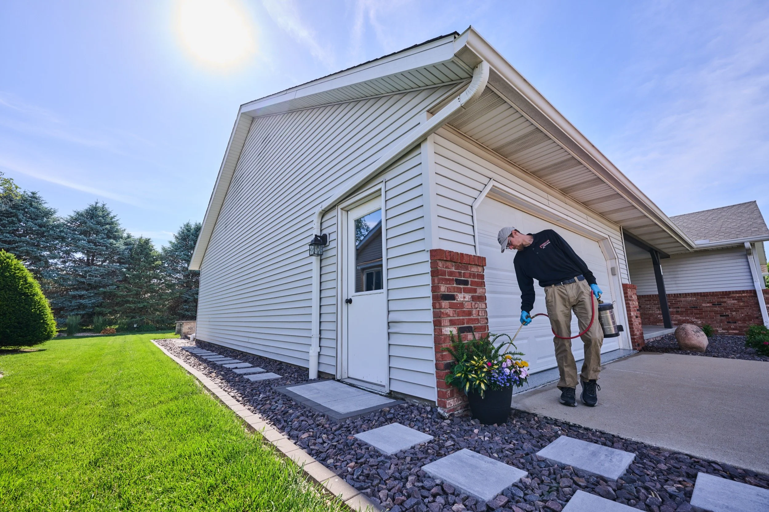 How to Keep Mice Out of Your Peoria Home This Fall
