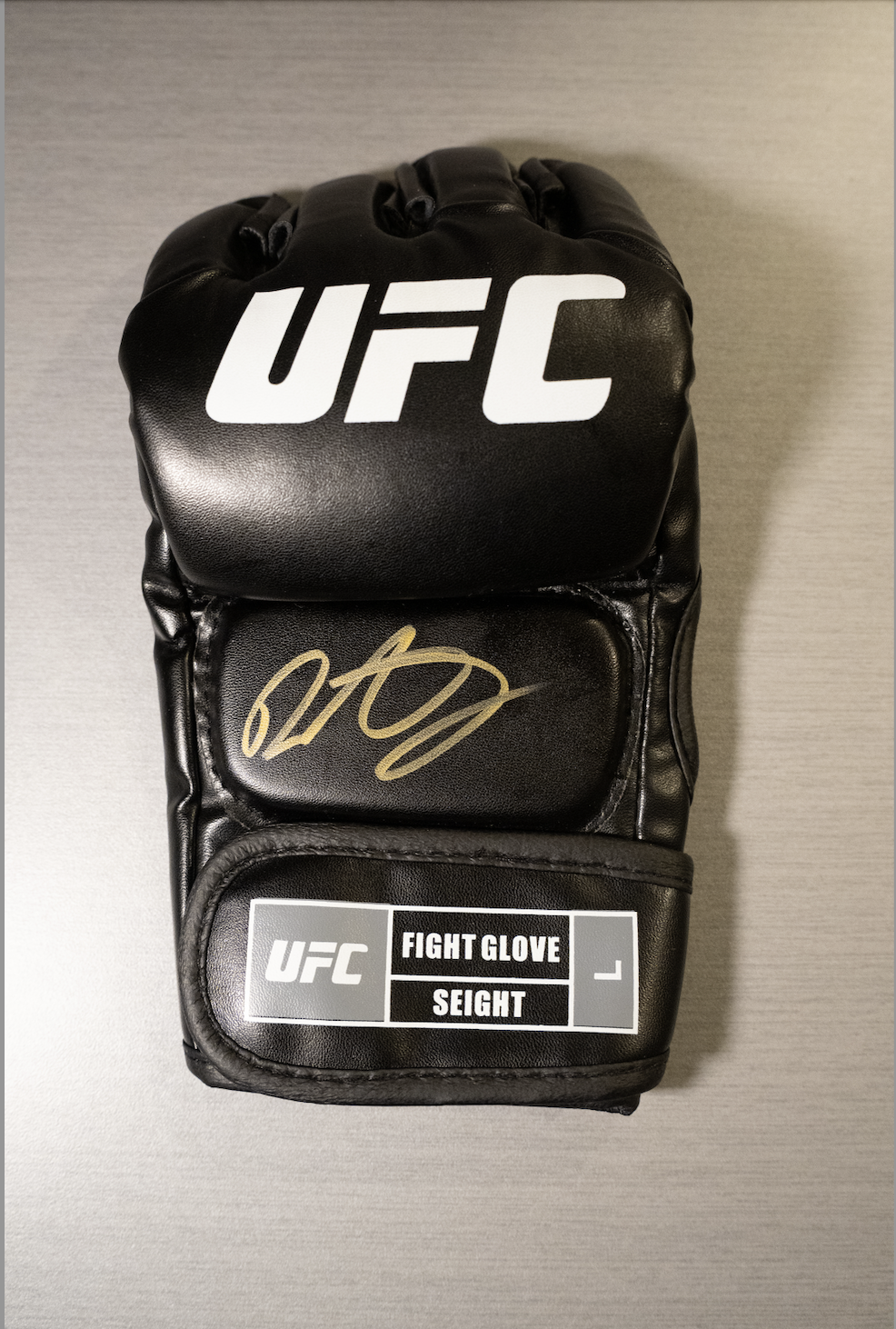 DEMETRIOUS JOHNSON AUTOGRAPHED GLOVE (PSA WITNESSED)