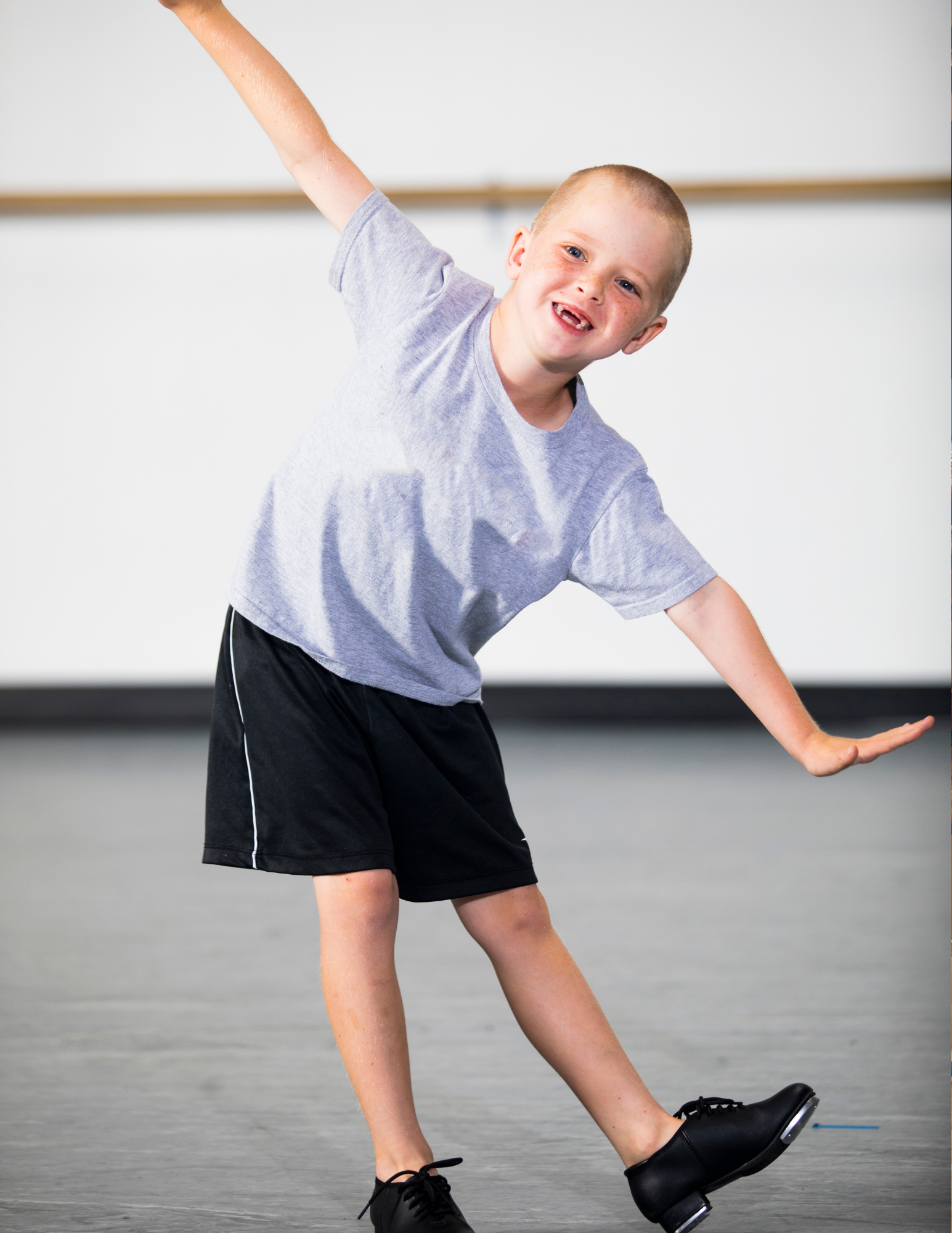 Beginning Tap (Ages 4-6) CLICK TO LEARN MORE — Julian Junior Theater