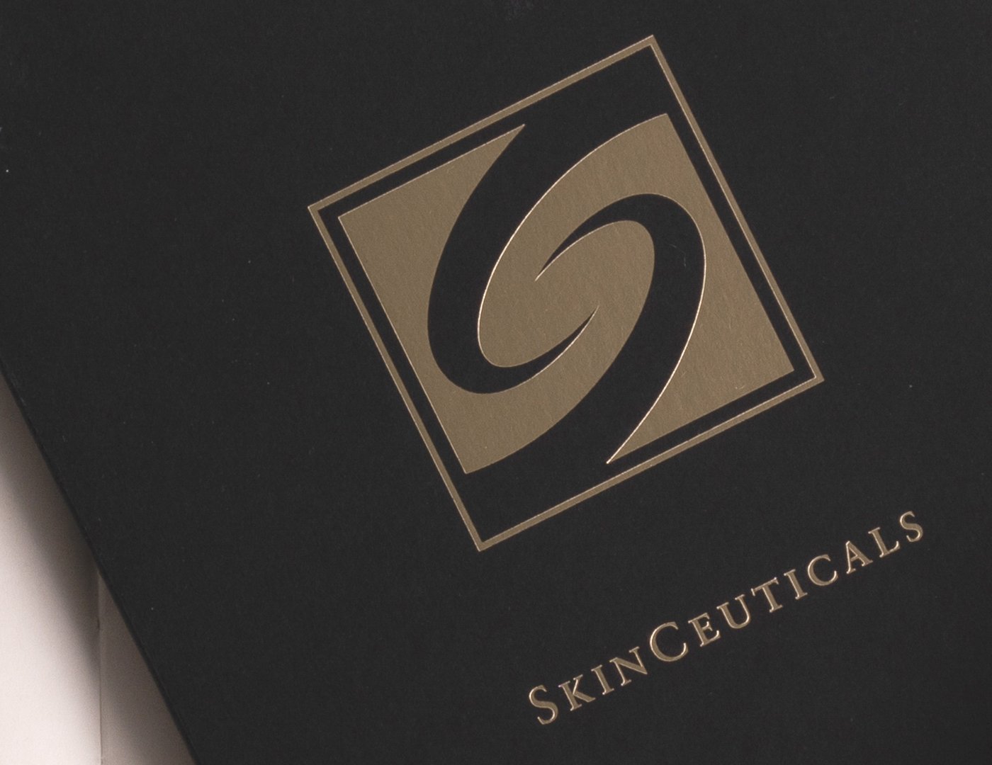 skinceuticals3.jpg