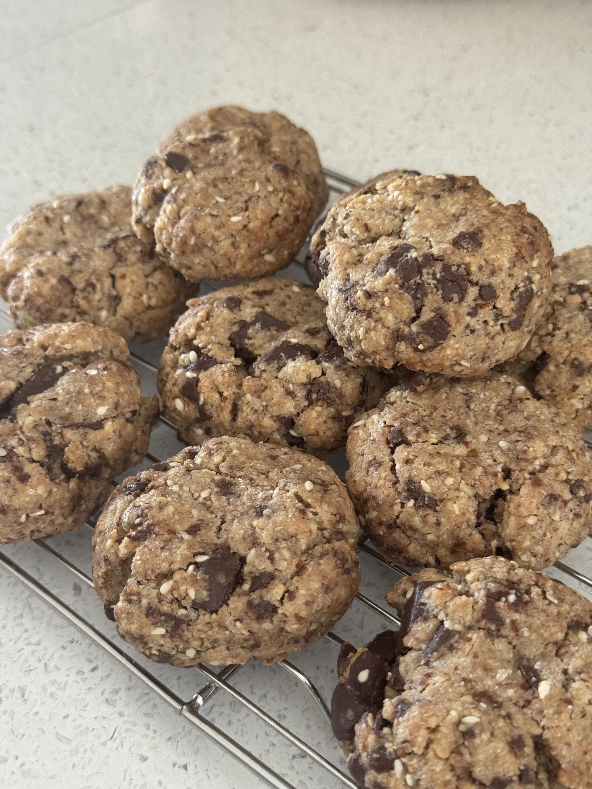 Dark Chocolate Sesame Cookies 